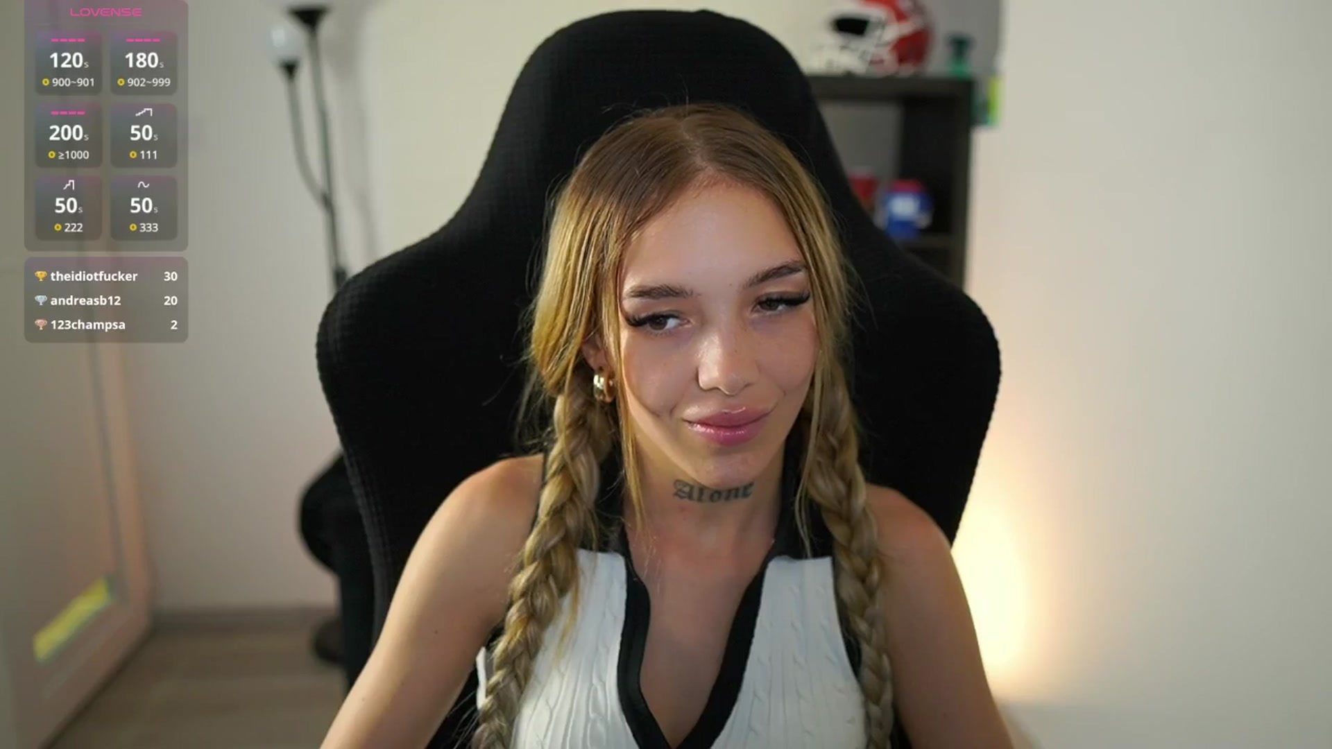 Gallery image thumbnail from Alexxisky's myfreecams stream on, 07/30/2025, 22:17 image 7 of 20