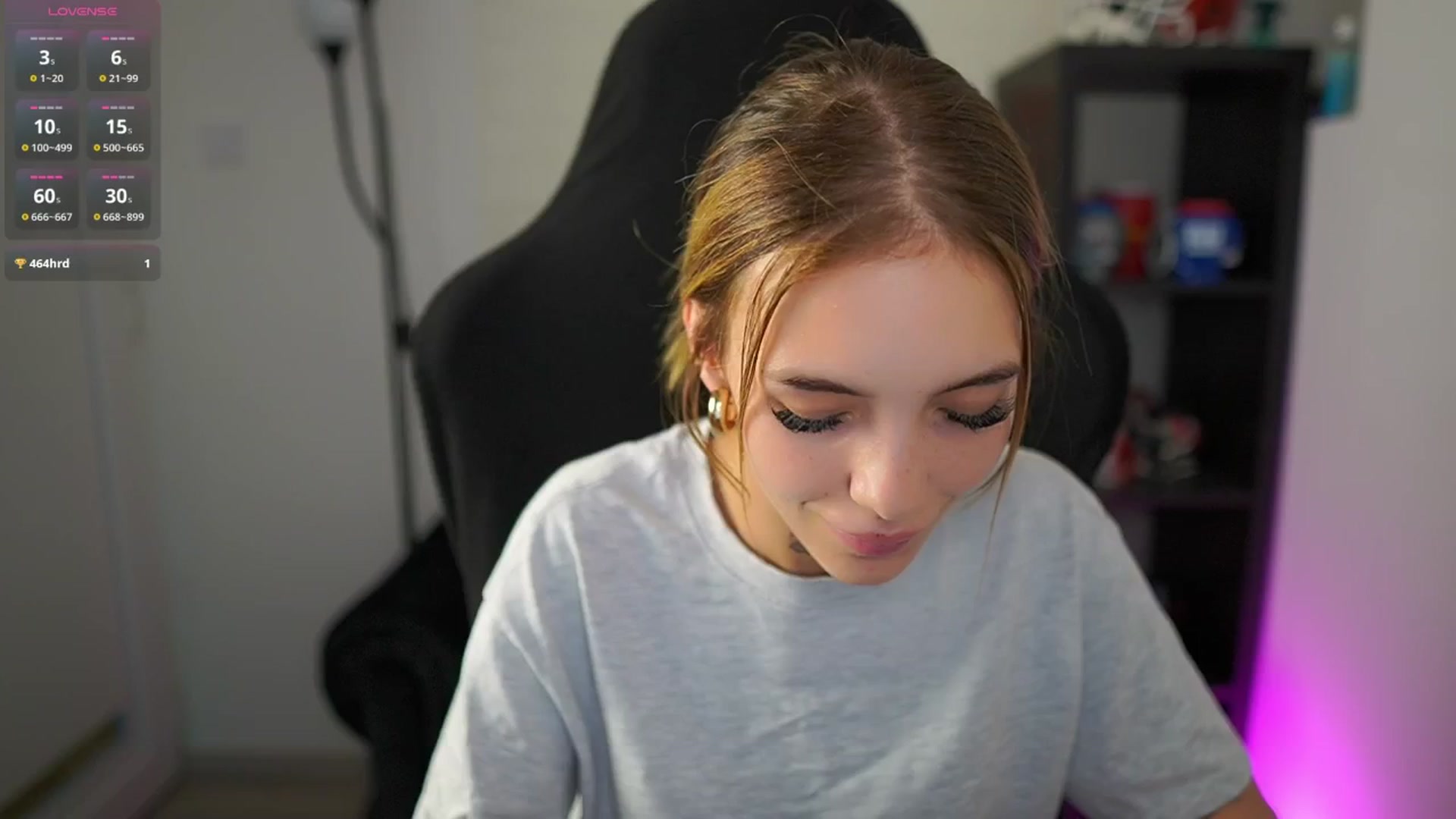 Gallery image thumbnail from Alexxisky's myfreecams stream on, 08/10/2025, 15:01 image 11 of 20