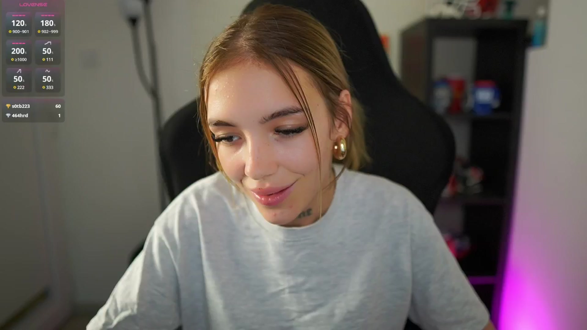 Gallery image thumbnail from Alexxisky's myfreecams stream on, 08/10/2025, 15:01 image 15 of 20