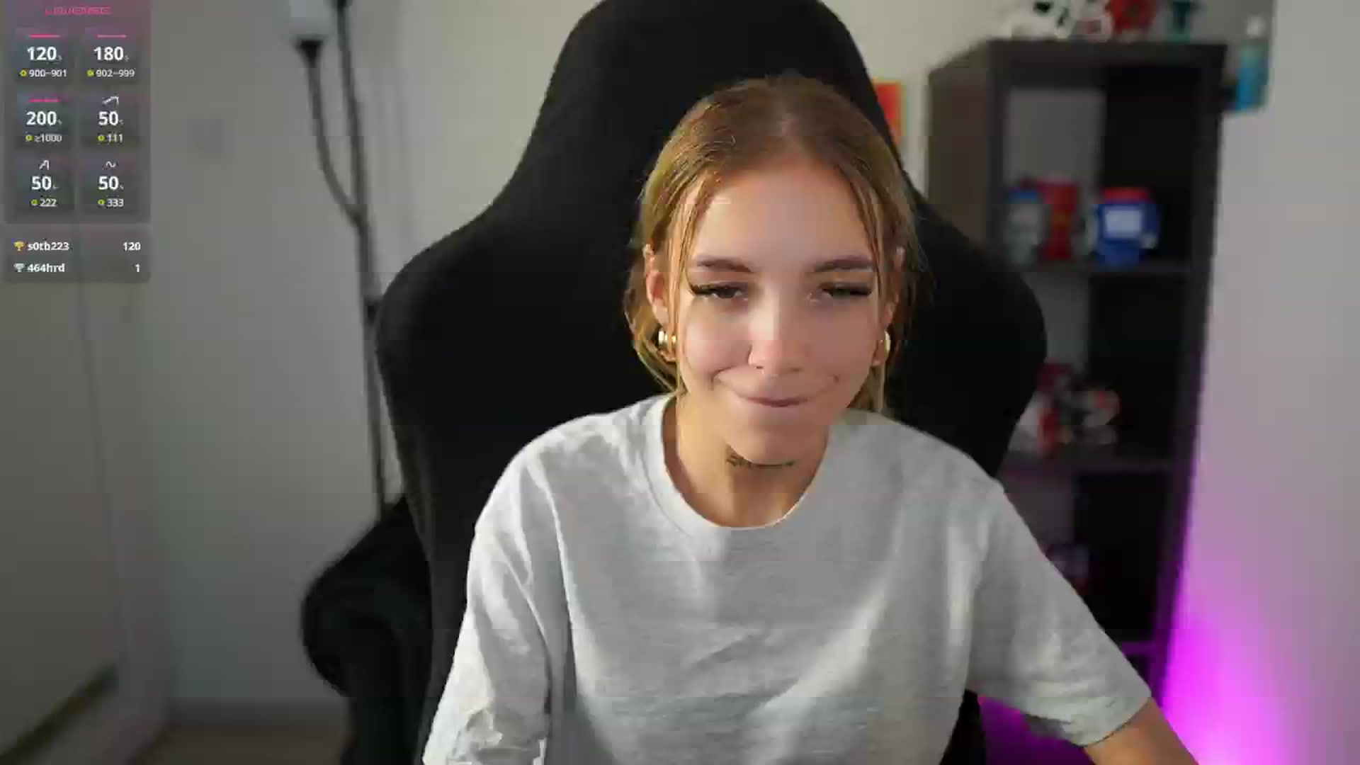 Gallery image thumbnail from Alexxisky's myfreecams stream on, 08/10/2025, 17:59 image 4 of 20