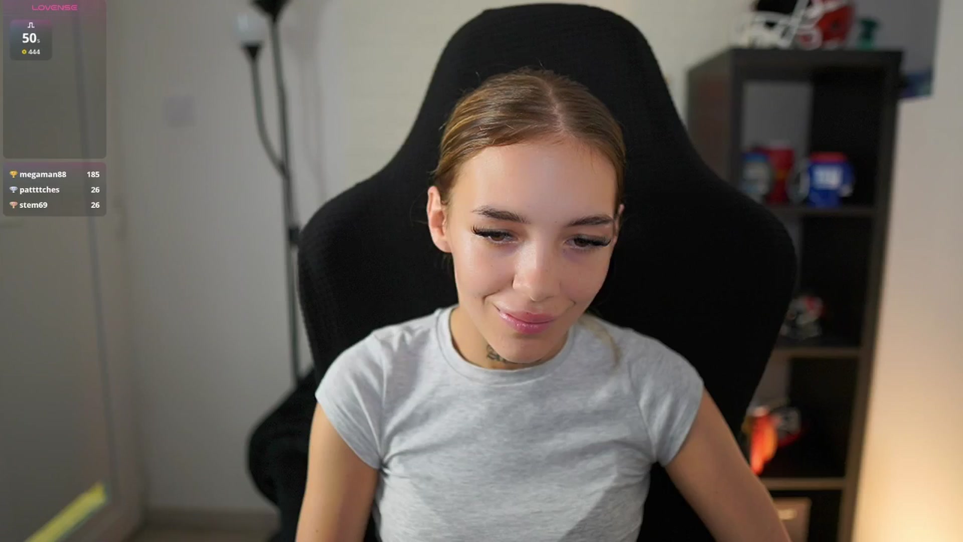 Gallery image thumbnail from Alexxisky's myfreecams stream on, 08/13/2025, 15:06 image 17 of 20