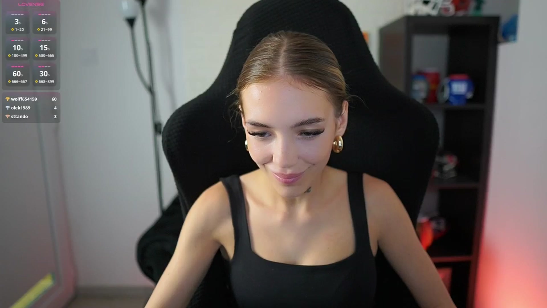Gallery image thumbnail from Alexxisky's myfreecams stream on, 08/15/2025, 09:39 image 16 of 20