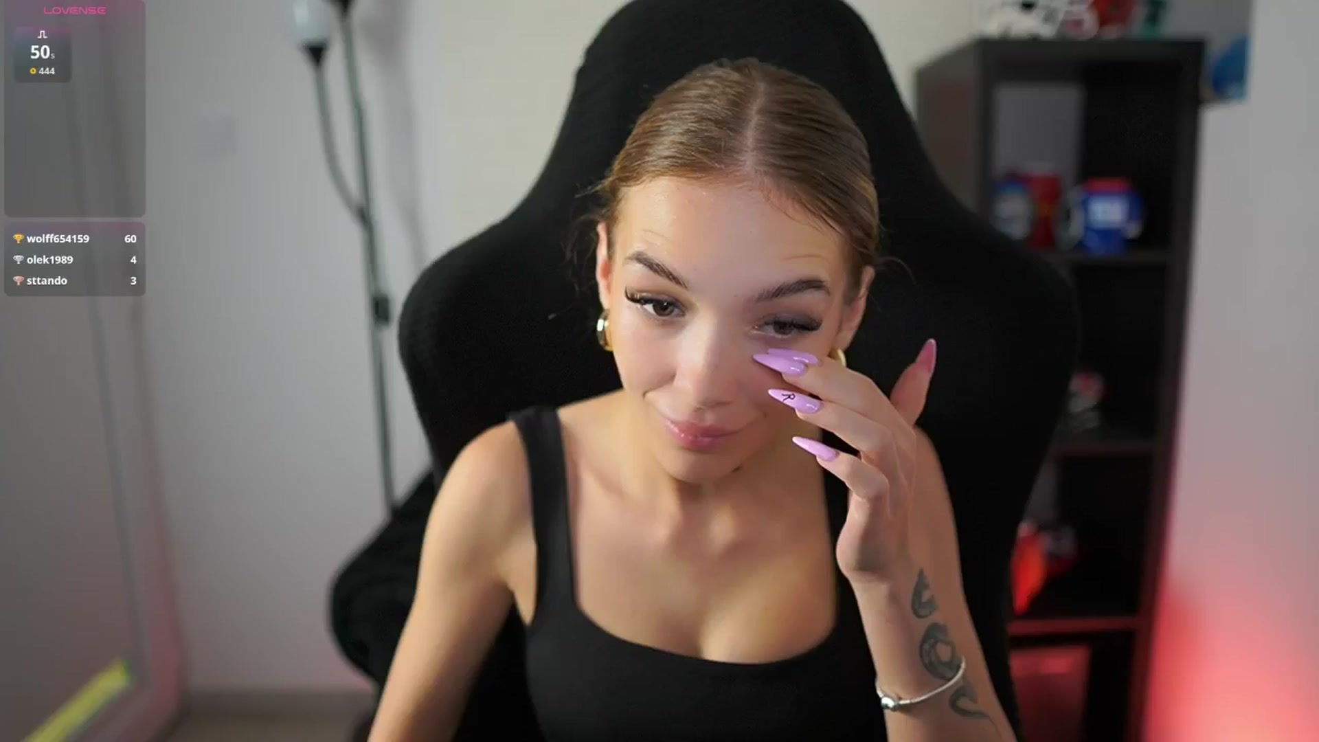 Gallery image thumbnail from Alexxisky's myfreecams stream on, 08/15/2025, 09:39 image 12 of 20