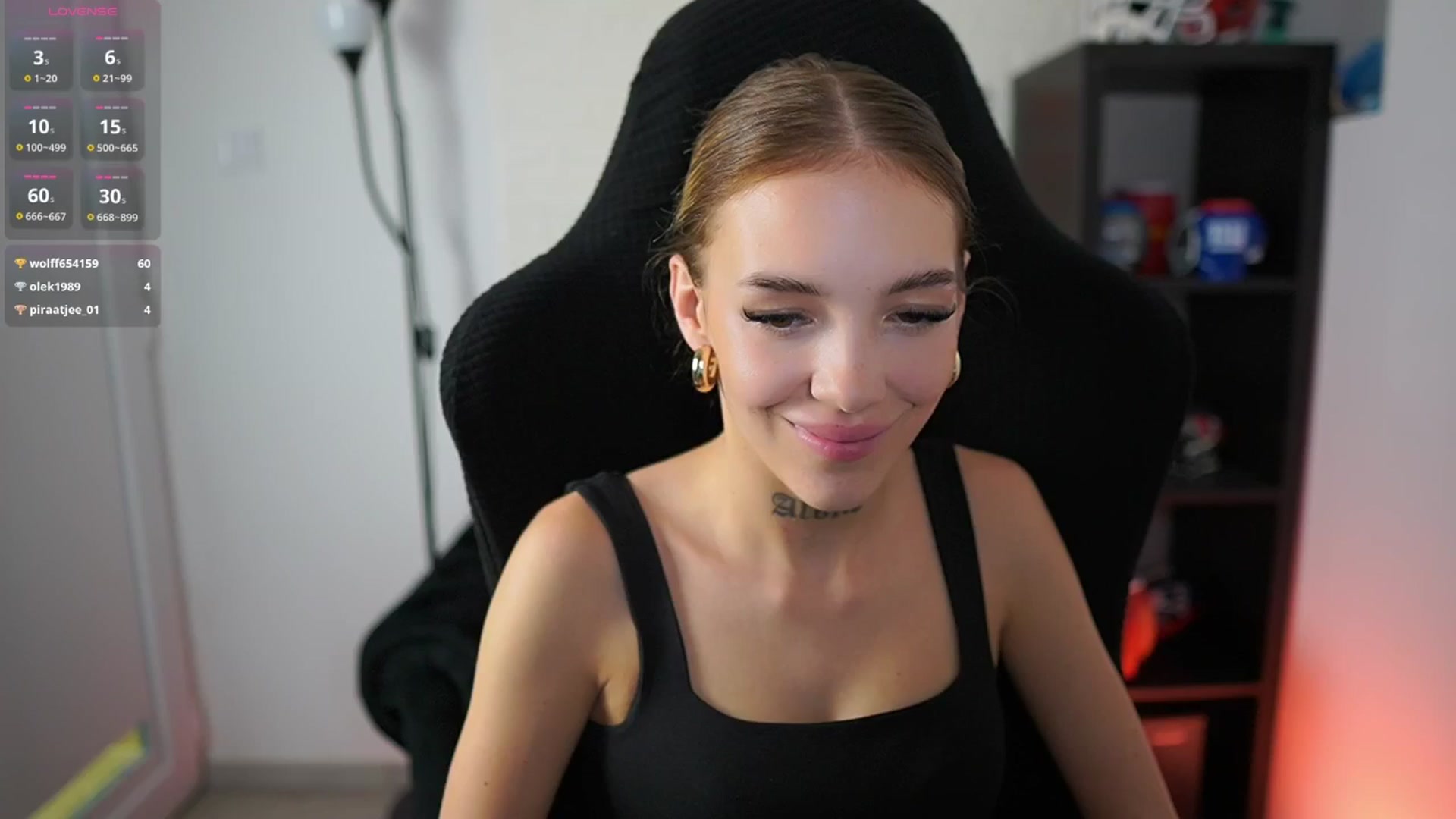 Gallery image thumbnail from Alexxisky's myfreecams stream on, 08/15/2025, 12:03 image 13 of 20