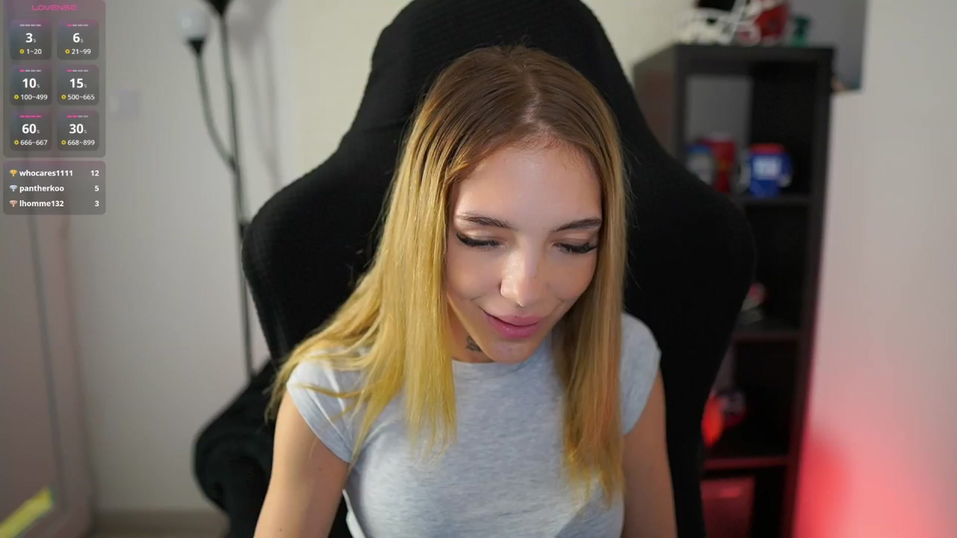 Gallery image thumbnail from Alexxisky's myfreecams stream on, 08/18/2025, 14:58 image 14 of 20