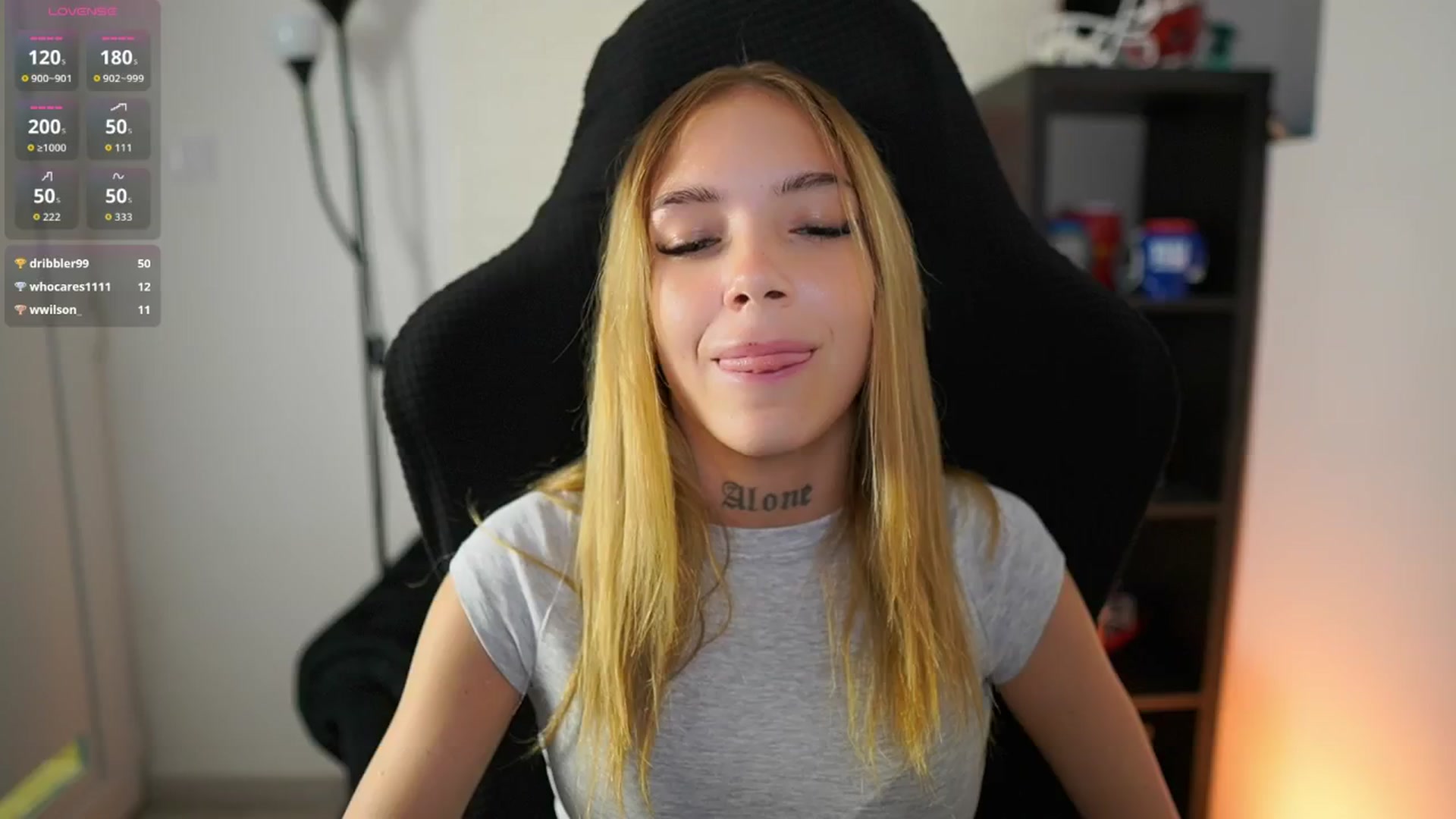 Gallery image thumbnail from Alexxisky's myfreecams stream on, 08/18/2025, 17:47 image 12 of 20