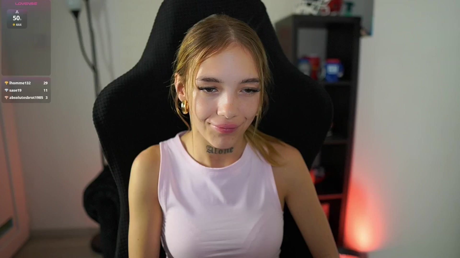 Gallery image thumbnail from Alexxisky's myfreecams stream on, 08/20/2025, 10:21 image 14 of 20