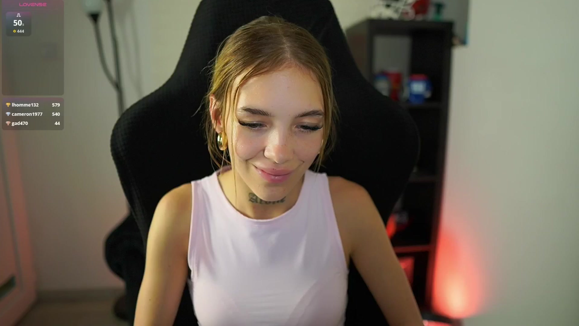 Gallery image thumbnail from Alexxisky's myfreecams stream on, 08/20/2025, 13:03 image 14 of 20