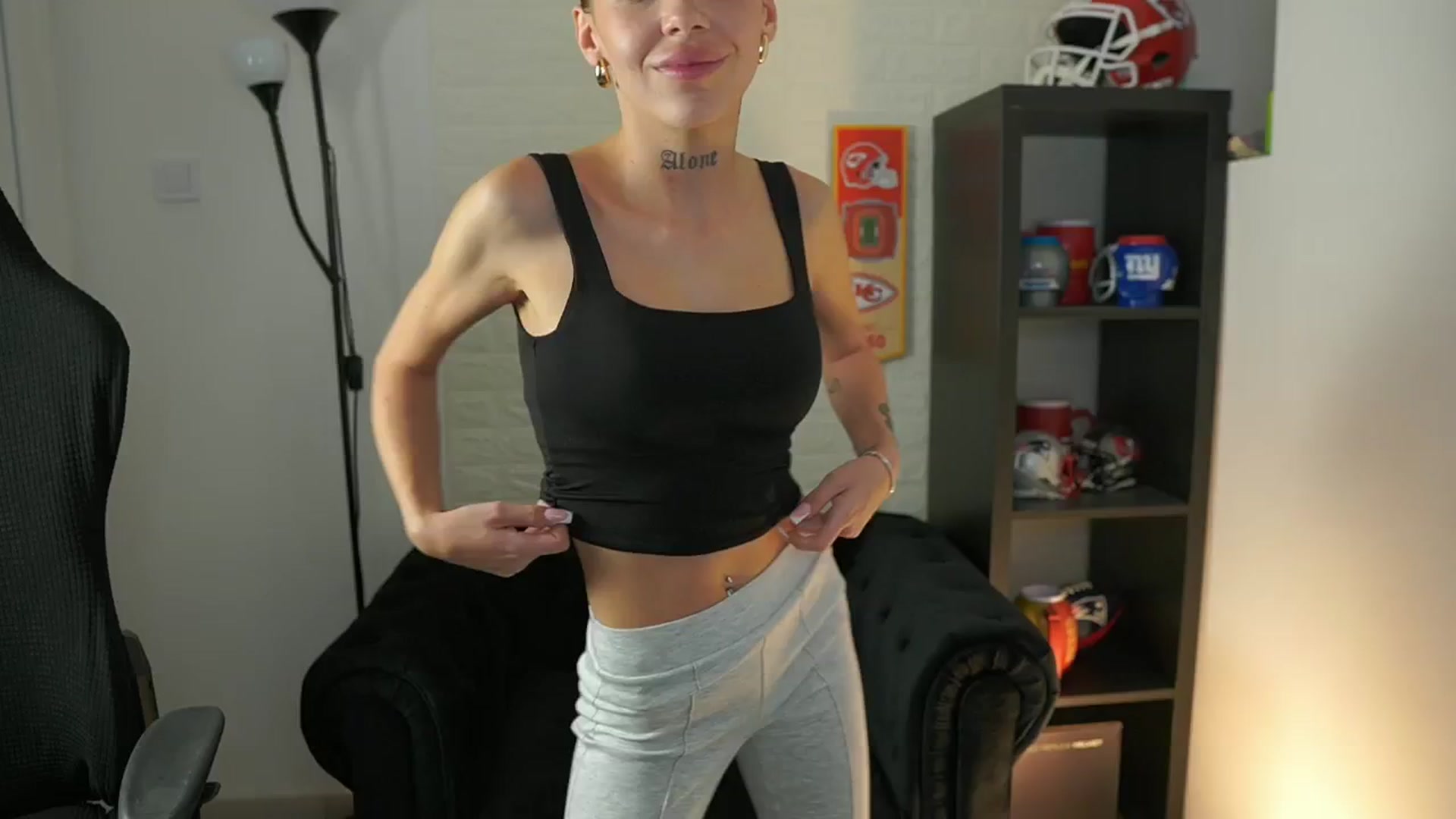 Gallery image thumbnail from Alexxisky's myfreecams stream on, 09/22/2025, 13:40 image 10 of 20
