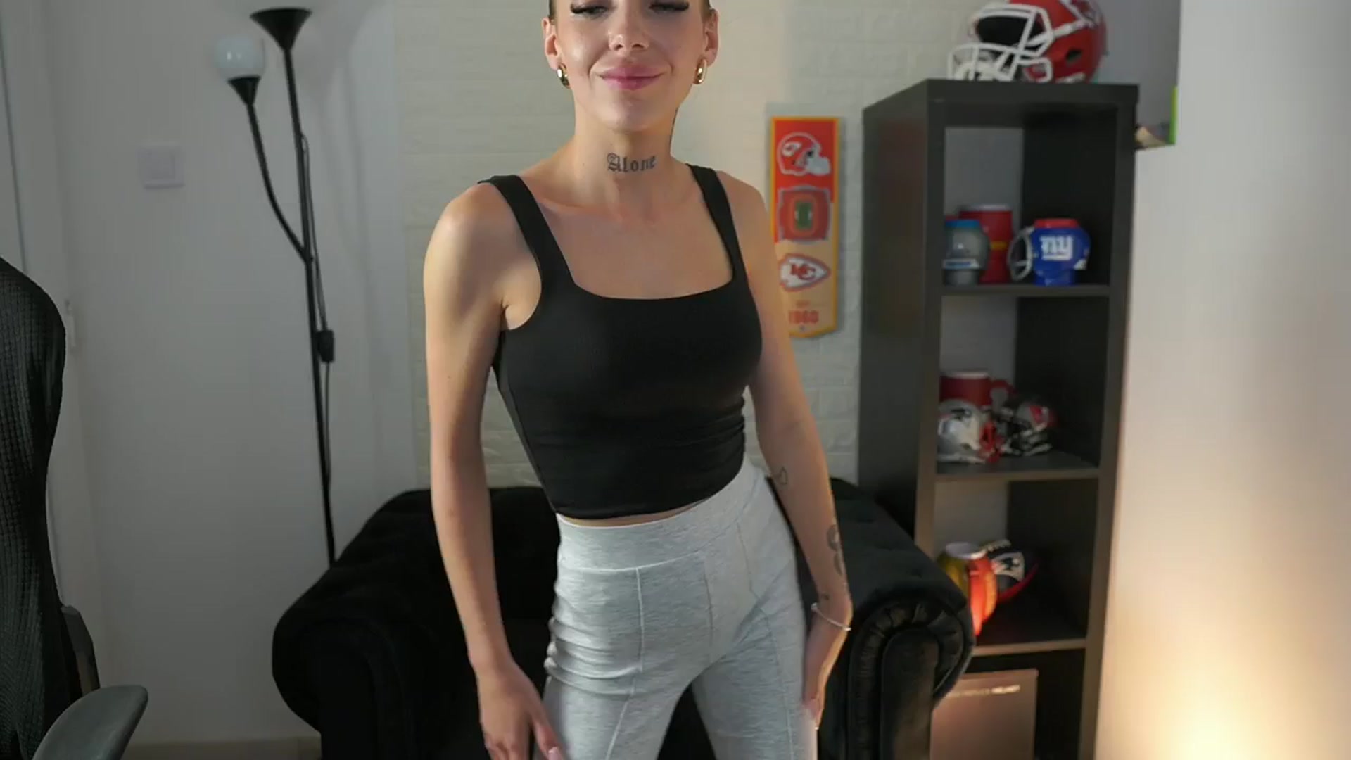 Gallery image thumbnail from Alexxisky's myfreecams stream on, 09/22/2025, 17:03 image 5 of 20