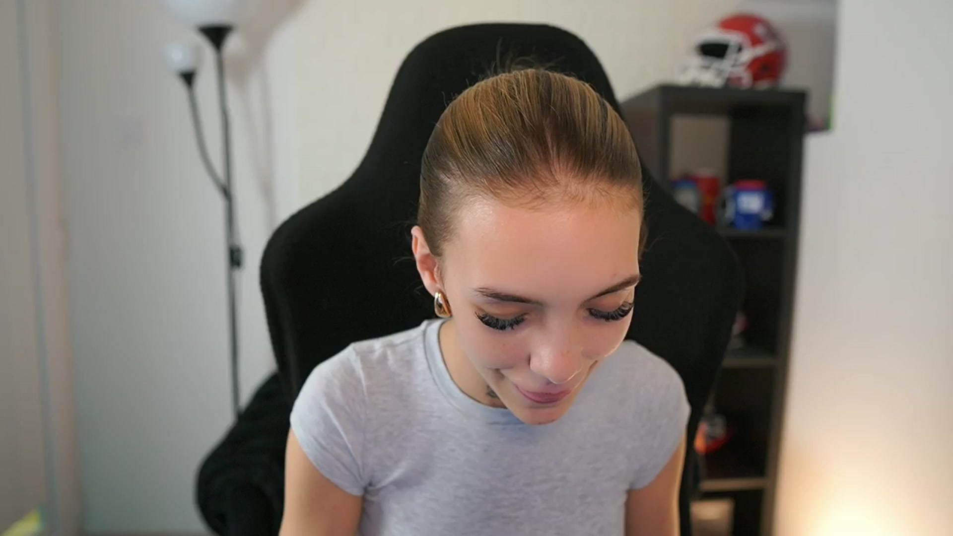 Gallery image thumbnail from Alexxisky's myfreecams stream on, 10/01/2025, 12:20 image 8 of 20