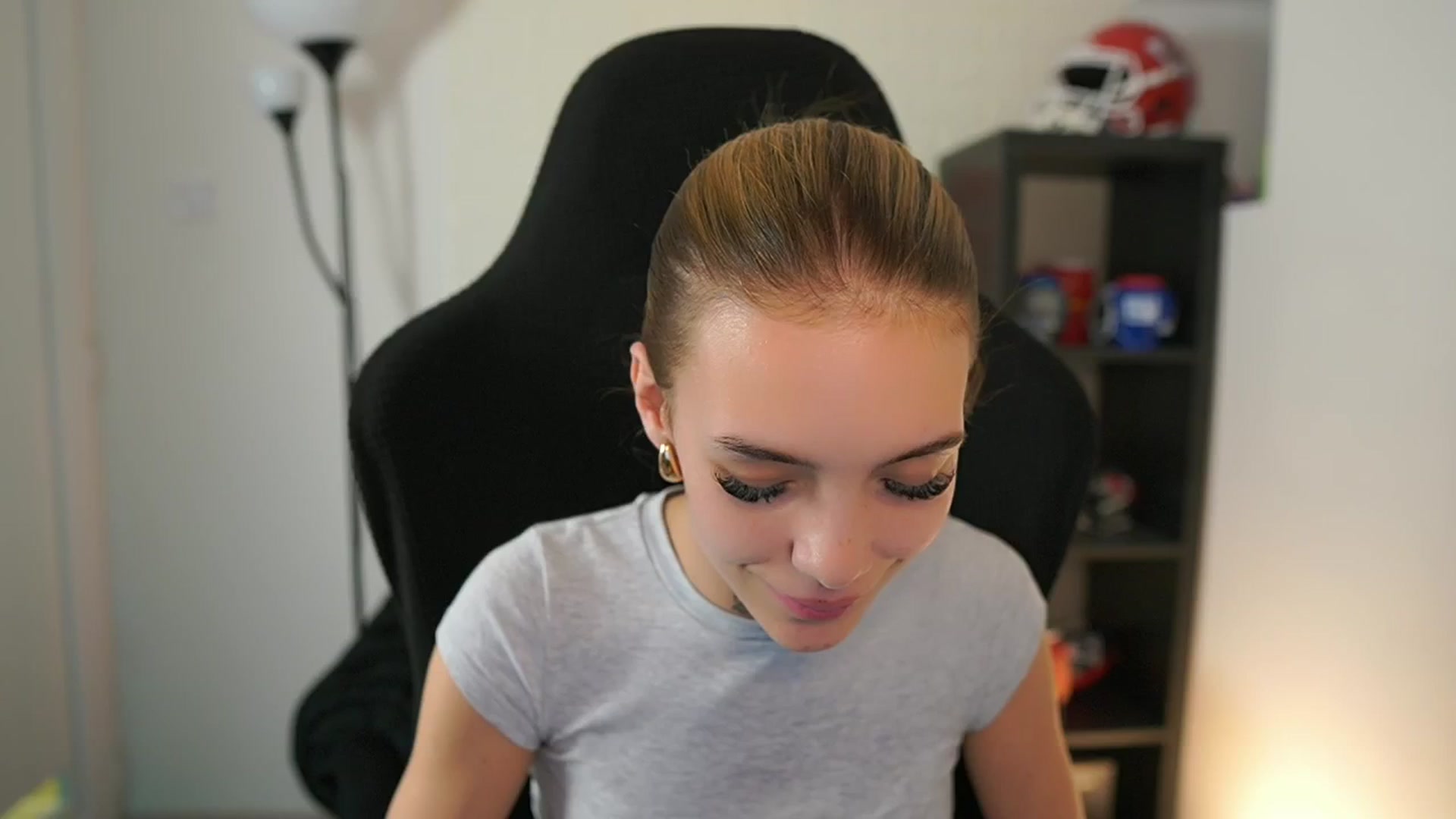 Gallery image thumbnail from Alexxisky's myfreecams stream on, 10/01/2025, 12:49 image 6 of 20