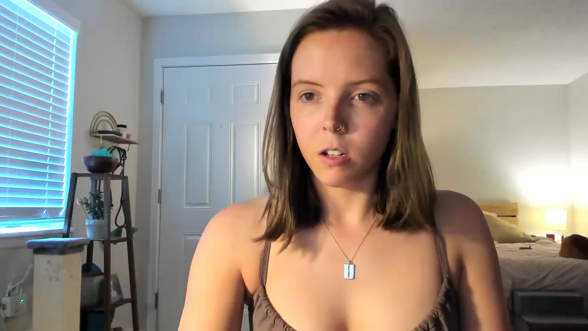 Gallery image thumbnail from AlexxxLuna's myfreecams stream on, 07/22/2024, 24:05 image 16 of 20