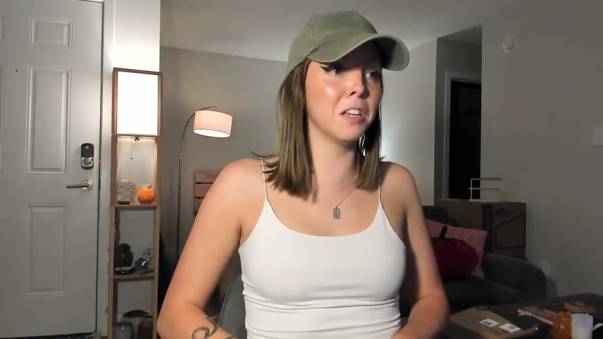 Gallery image thumbnail from AlexxxLuna's myfreecams stream on, 07/24/2024, 02:23 image 3 of 20
