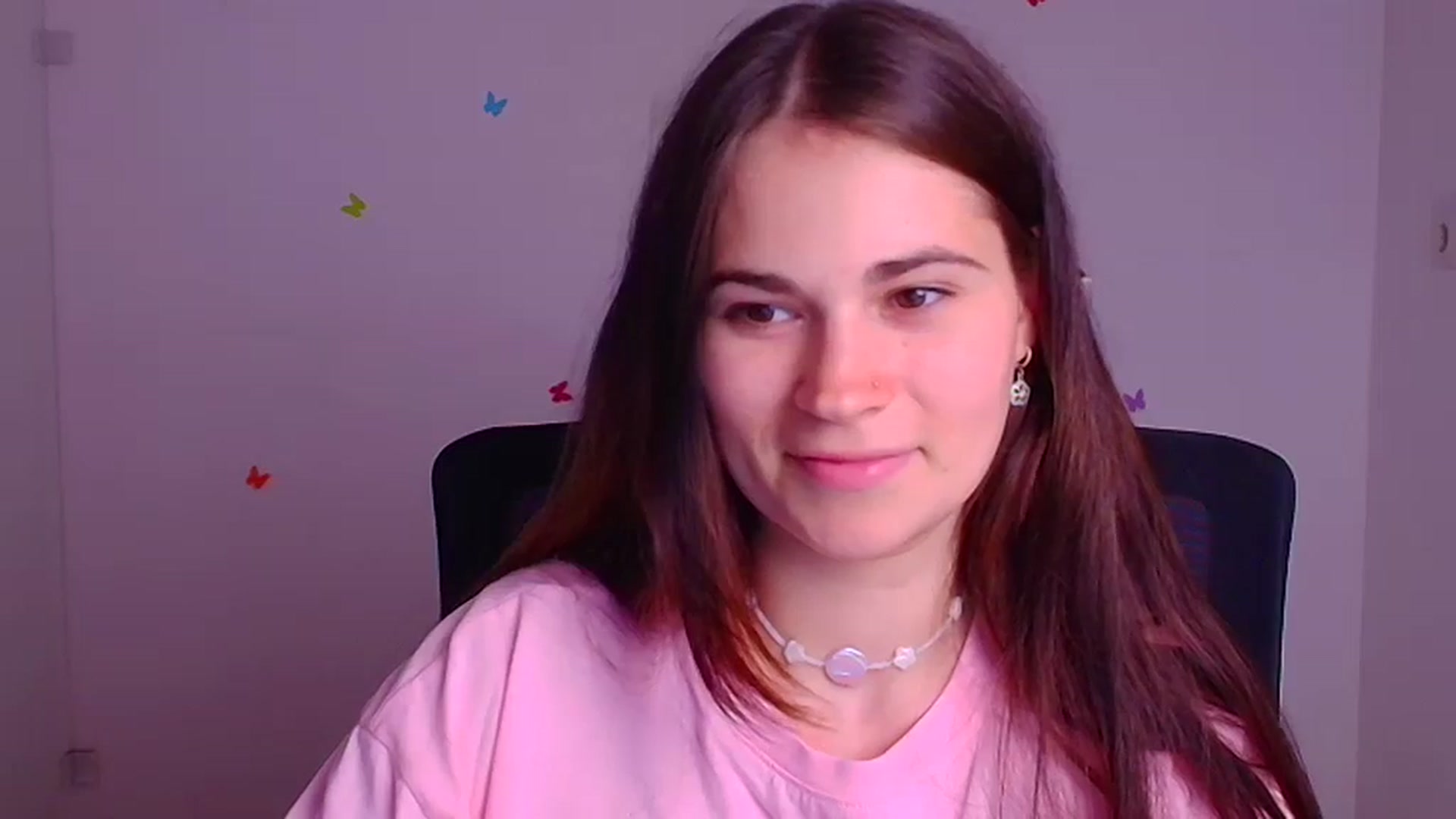 Gallery image thumbnail from Alexy_Feel's myfreecams stream on, 06/20/2025, 10:56 image 7 of 20