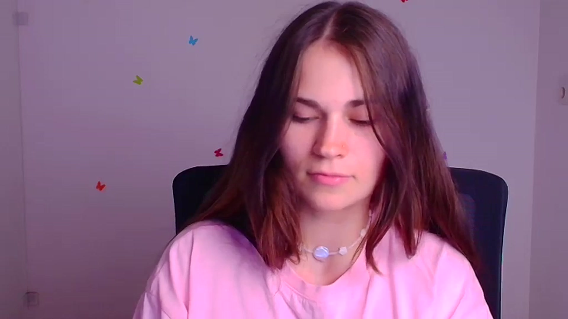 Gallery image thumbnail from Alexy_Feel's myfreecams stream on, 06/20/2025, 10:56 image 14 of 20
