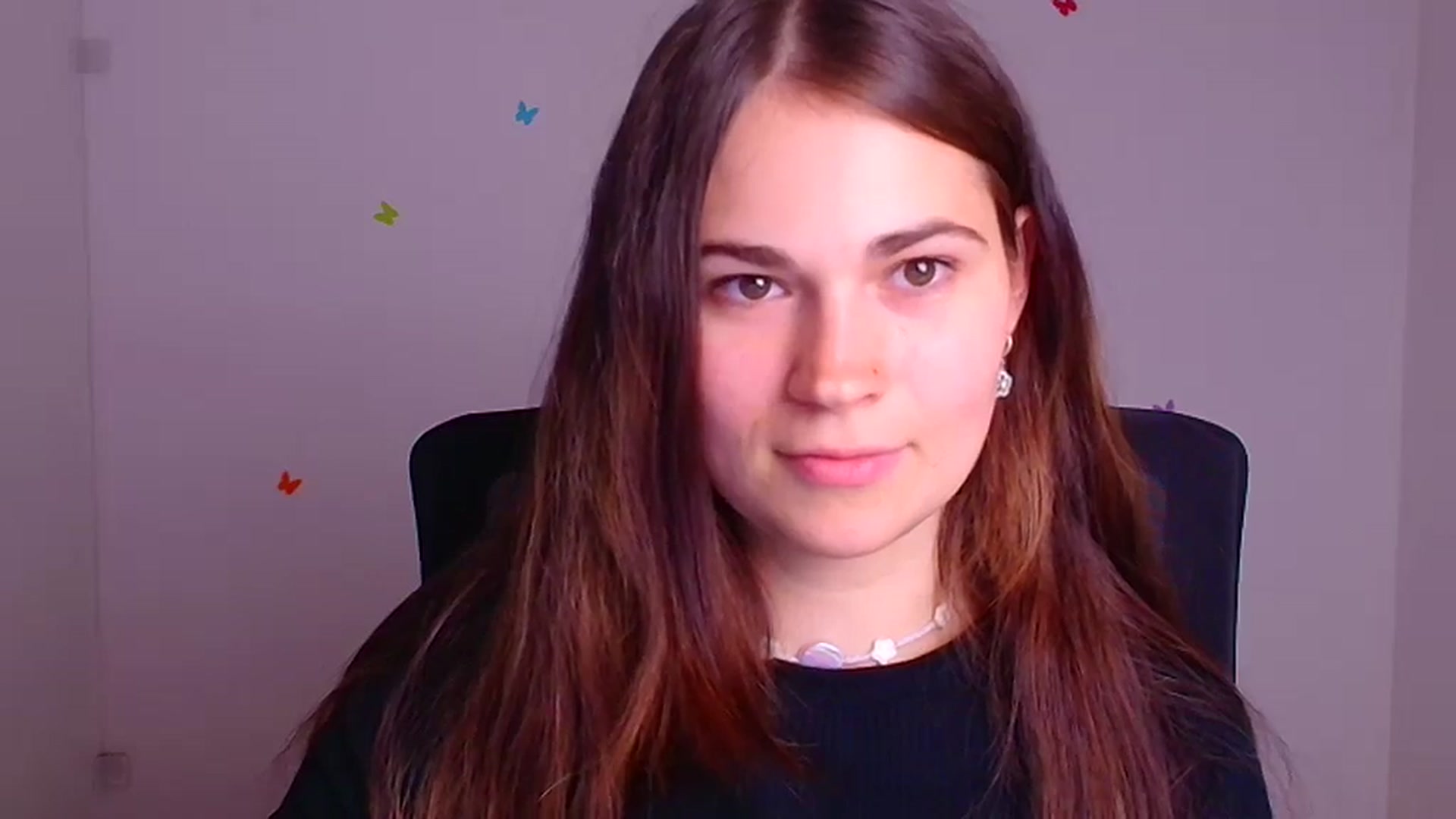 Gallery image thumbnail from Alexy_Feel's myfreecams stream on, 06/25/2025, 19:48 image 16 of 20