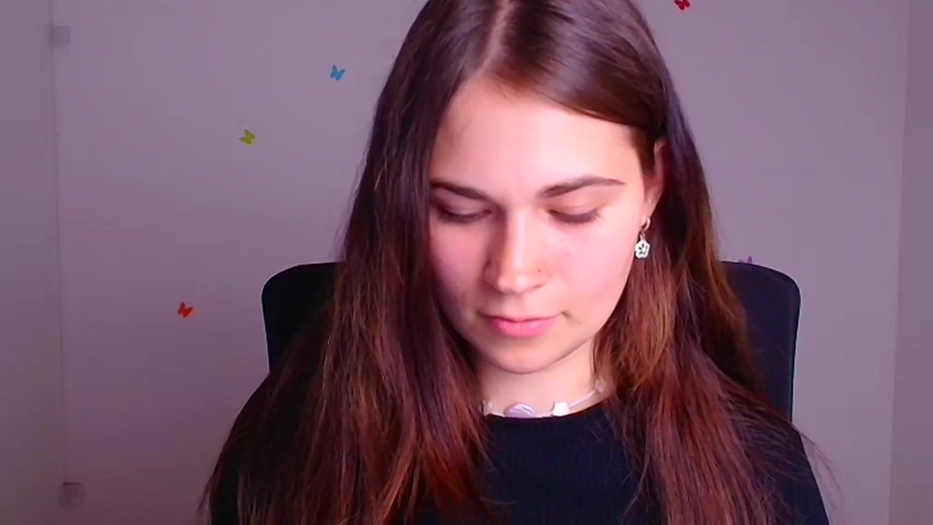 Gallery image thumbnail from Alexy_Feel's myfreecams stream on, 06/25/2025, 19:48 image 17 of 20
