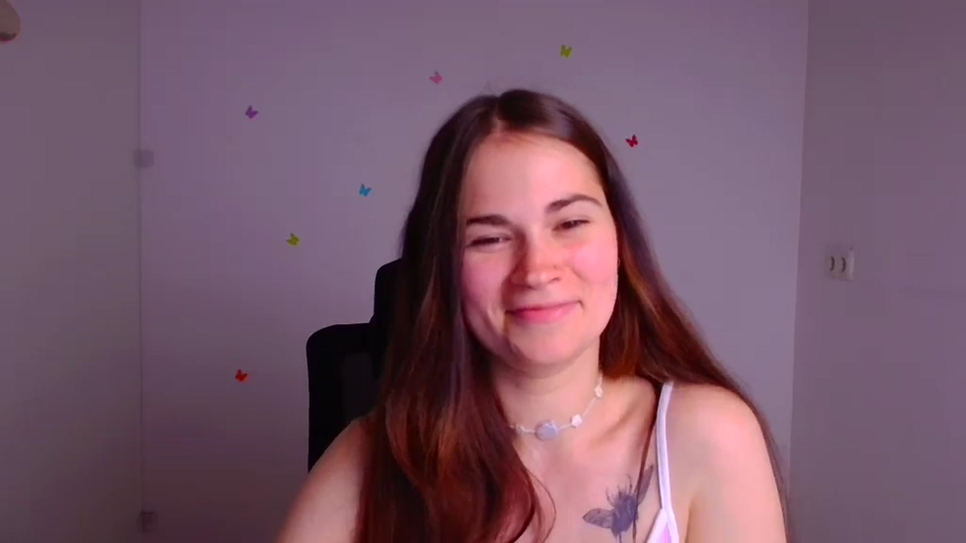 Gallery image thumbnail from Alexy_Feel's myfreecams stream on, 07/04/2025, 20:01 image 3 of 20