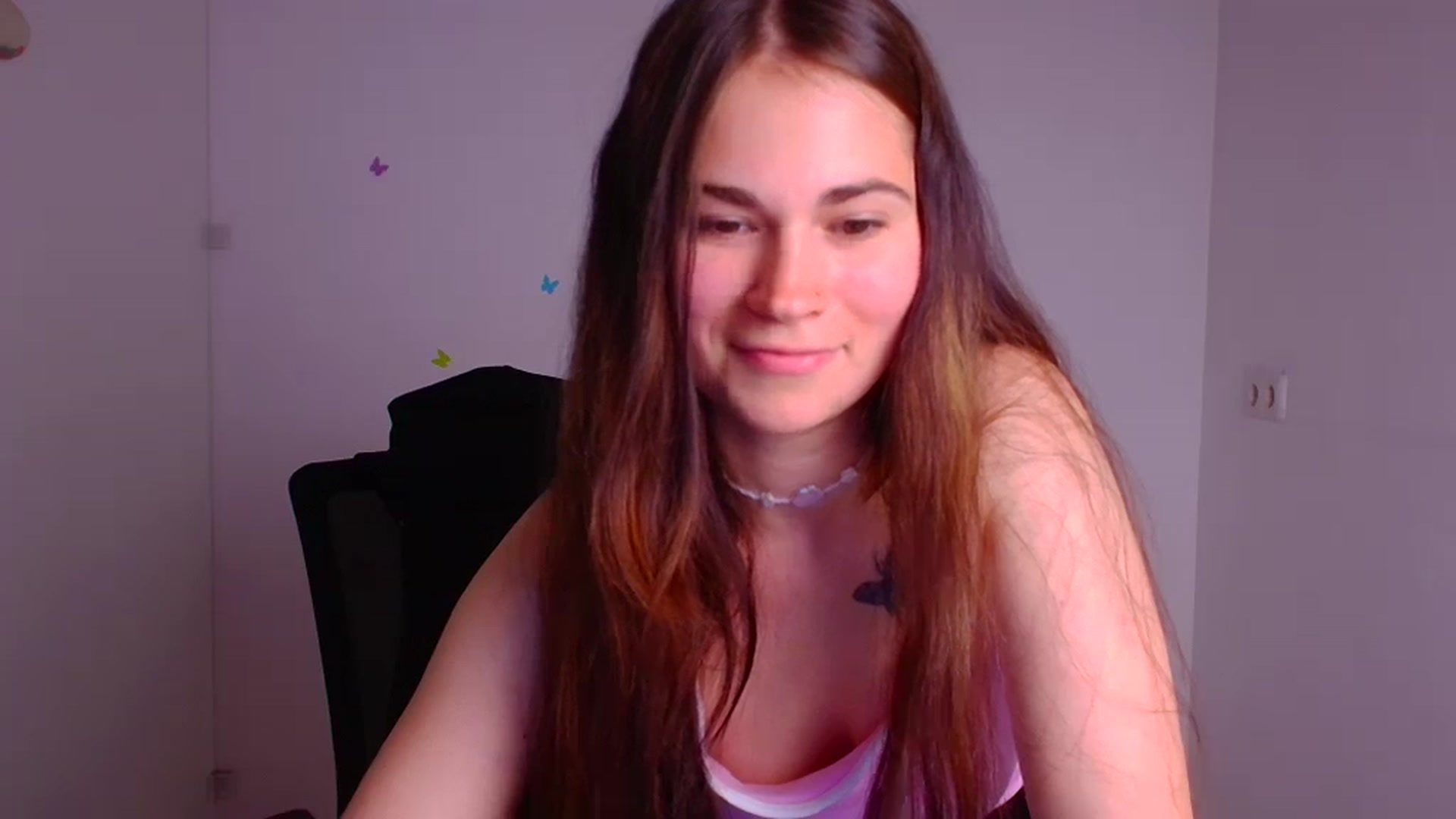 Gallery image thumbnail from Alexy_Feel's myfreecams stream on, 07/04/2025, 20:01 image 11 of 20