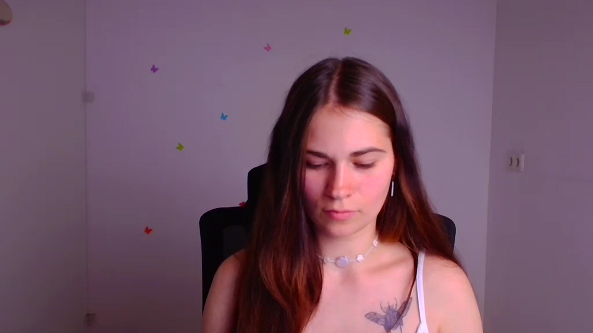 Gallery image thumbnail from Alexy_Feel's myfreecams stream on, 07/04/2025, 20:01 image 4 of 20