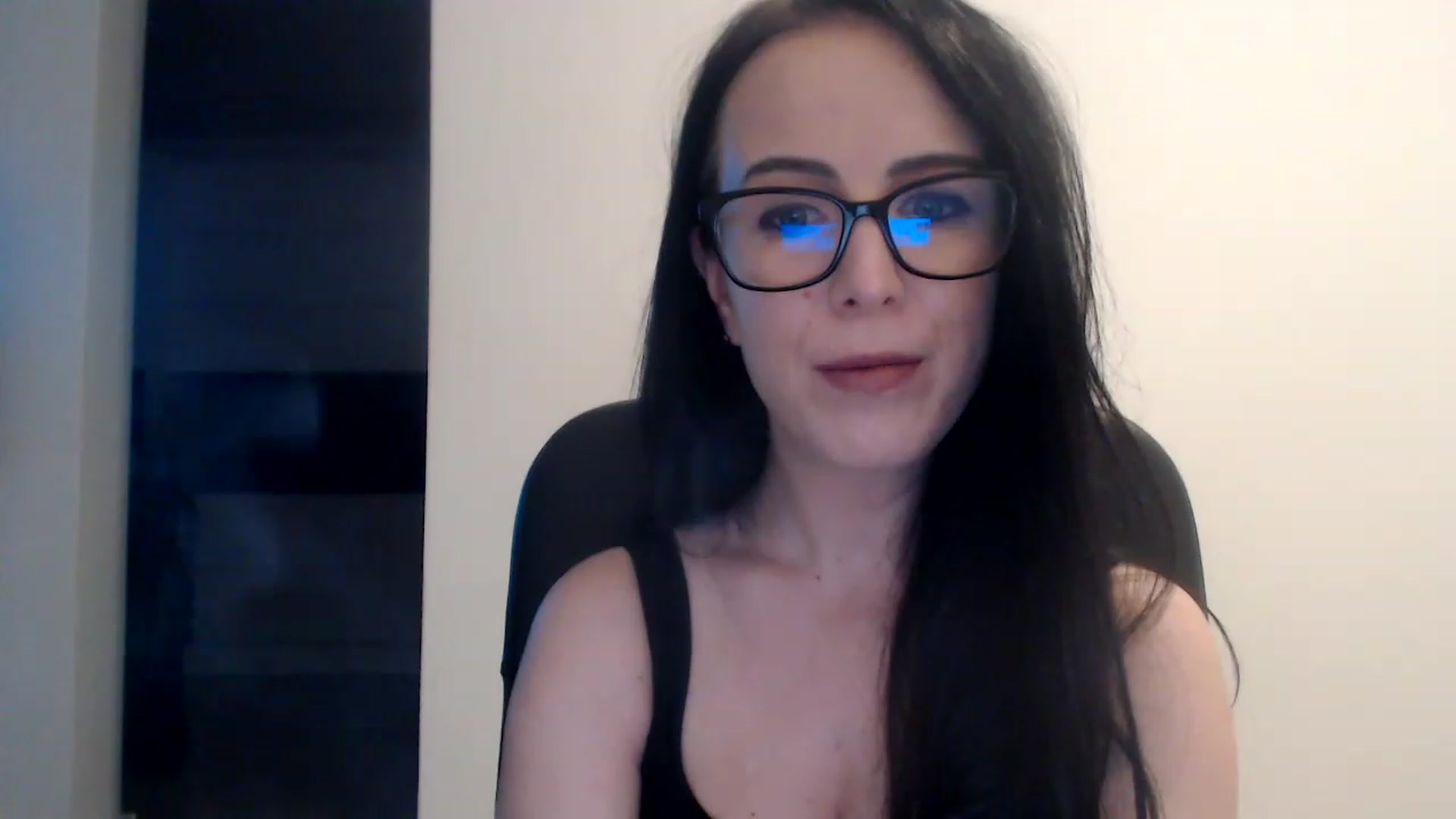 Gallery image thumbnail from Alexys23's myfreecams stream on, 12/11/2022, 02:42 image 14 of 20