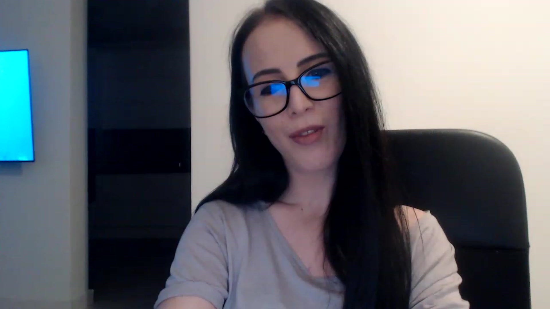 Gallery image thumbnail from Alexys23's myfreecams stream on, 12/25/2022, 05:22 image 20 of 20