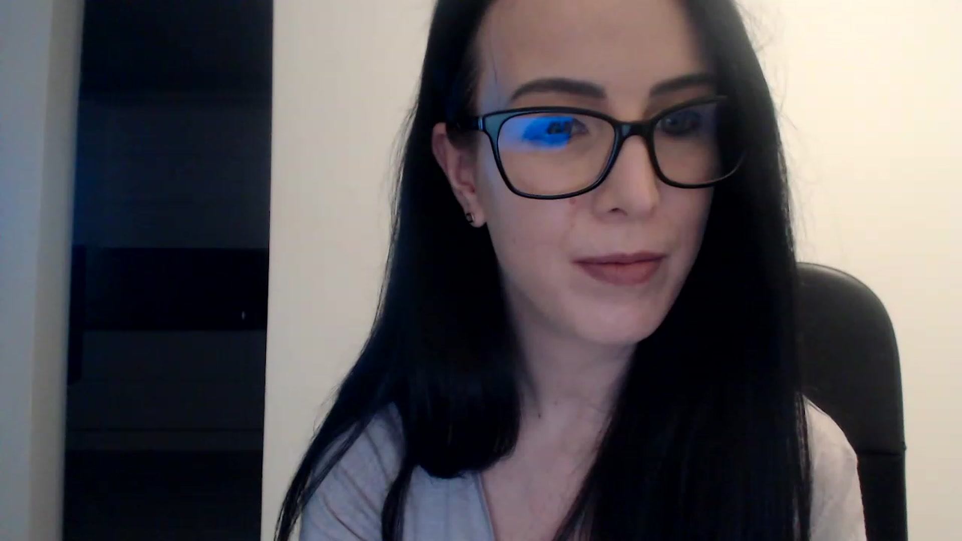 Gallery image thumbnail from Alexys23's myfreecams stream on, 12/25/2022, 05:22 image 1 of 20