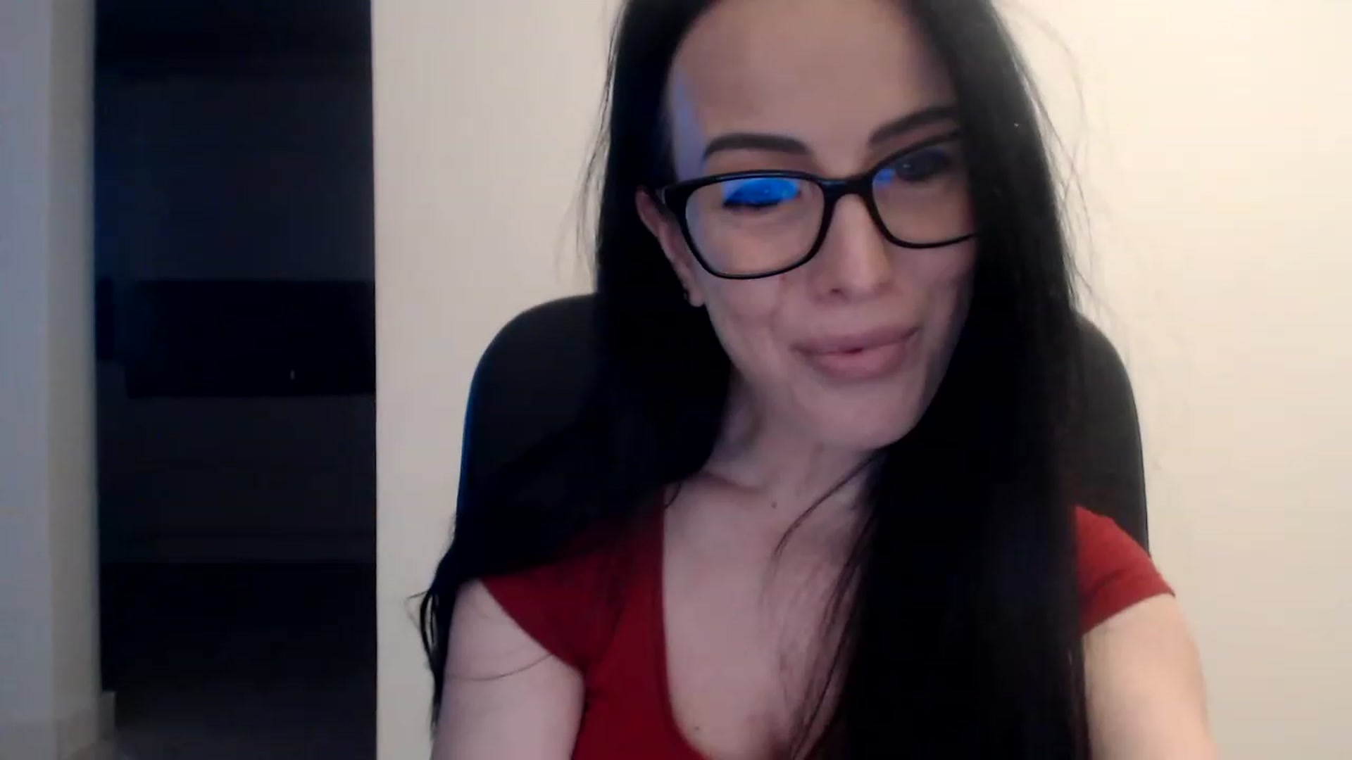 Gallery image thumbnail from Alexys23's myfreecams stream on, 12/26/2022, 02:39 image 10 of 20
