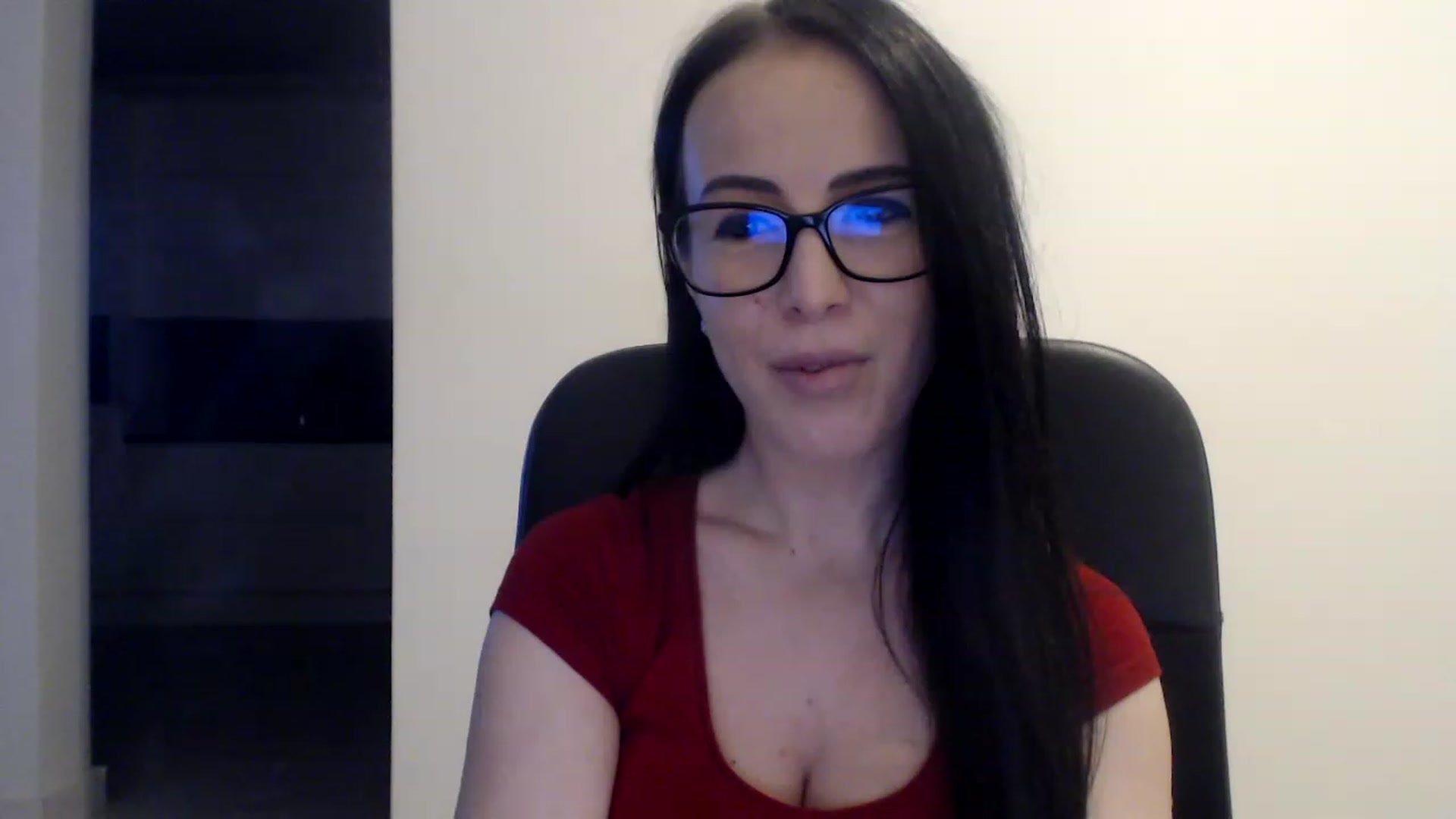 Gallery image thumbnail from Alexys23's myfreecams stream on, 12/26/2022, 02:39 image 14 of 20