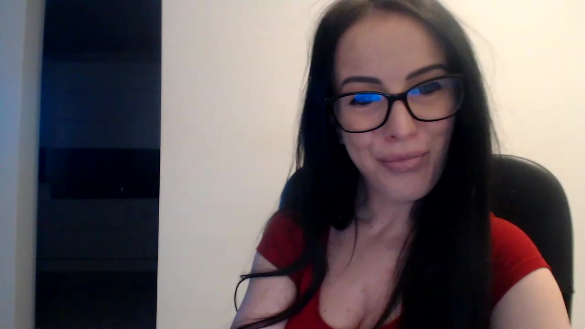 Gallery image thumbnail from Alexys23's myfreecams stream on, 12/26/2022, 02:39 image 1 of 20