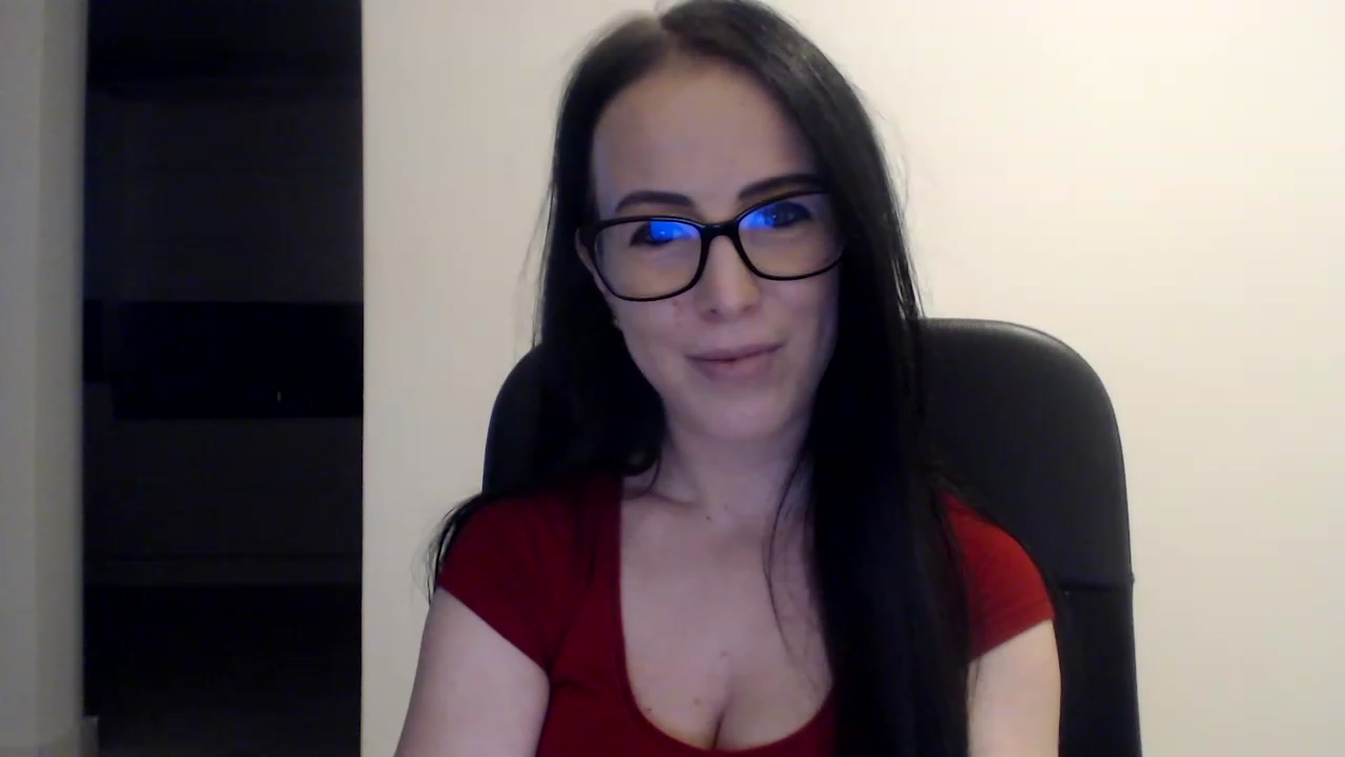 Gallery image thumbnail from Alexys23's myfreecams stream on, 12/26/2022, 02:39 image 17 of 20