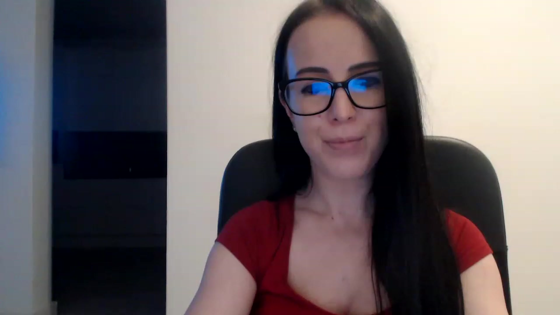 Gallery image thumbnail from Alexys23's myfreecams stream on, 12/26/2022, 05:38 image 6 of 20