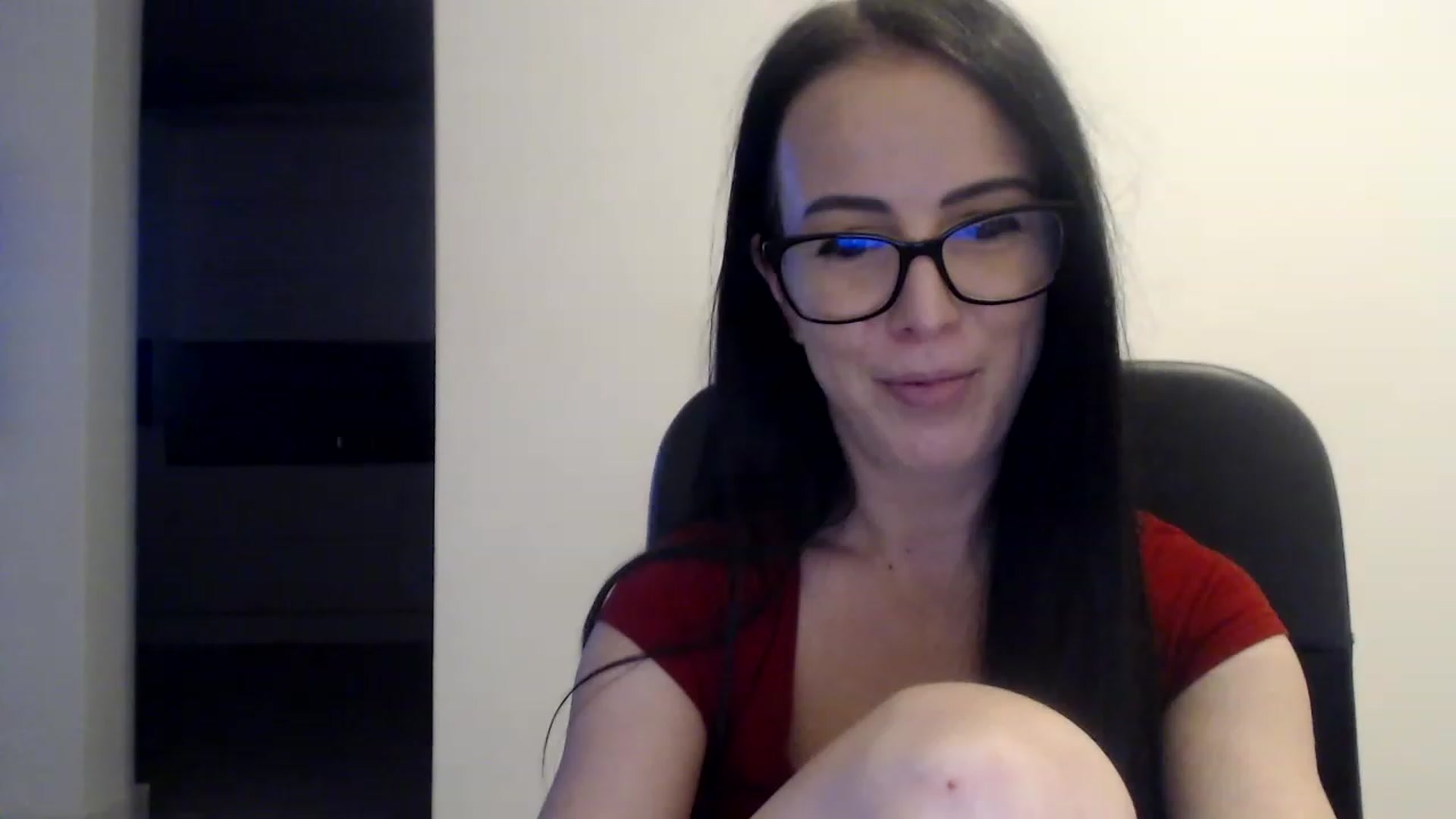 Gallery image thumbnail from Alexys23's myfreecams stream on, 12/26/2022, 05:38 image 14 of 20