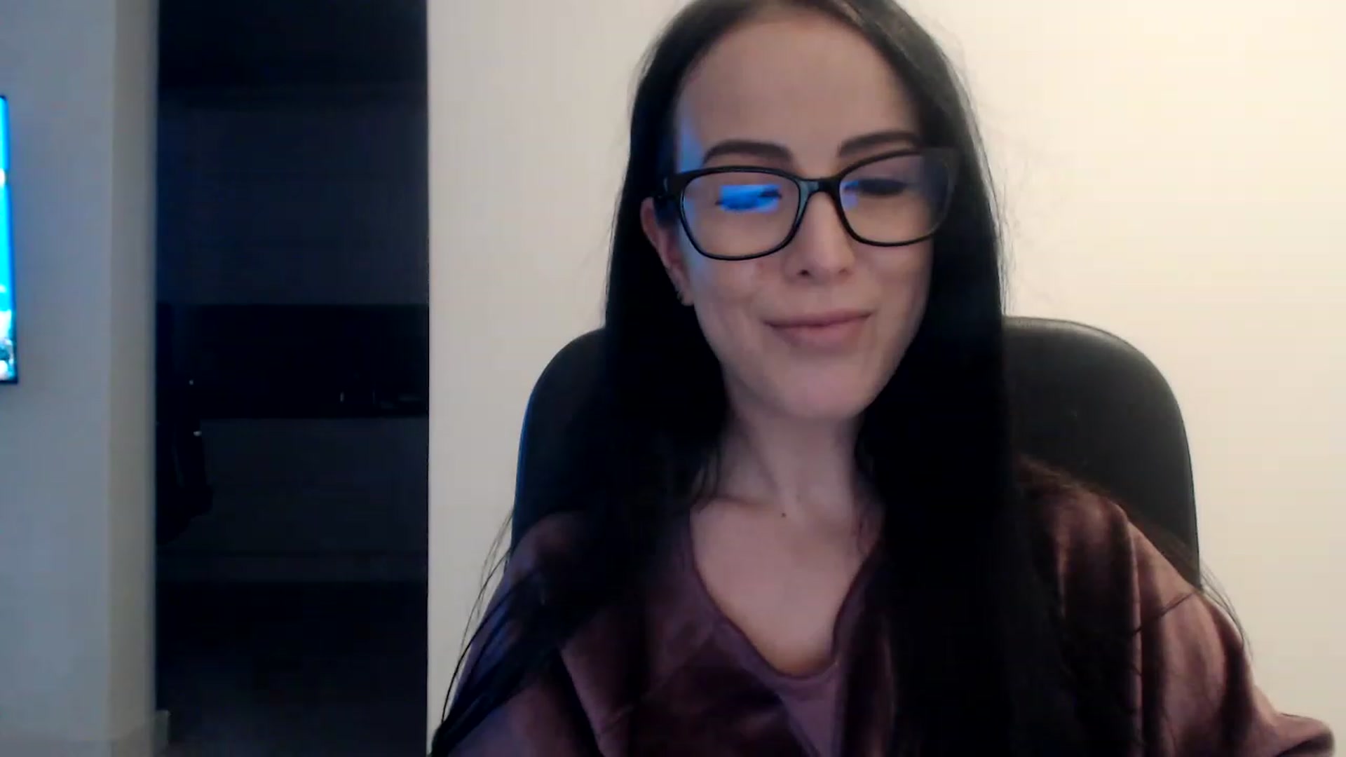 Gallery image thumbnail from Alexys23's myfreecams stream on, 12/27/2022, 03:58 image 2 of 20