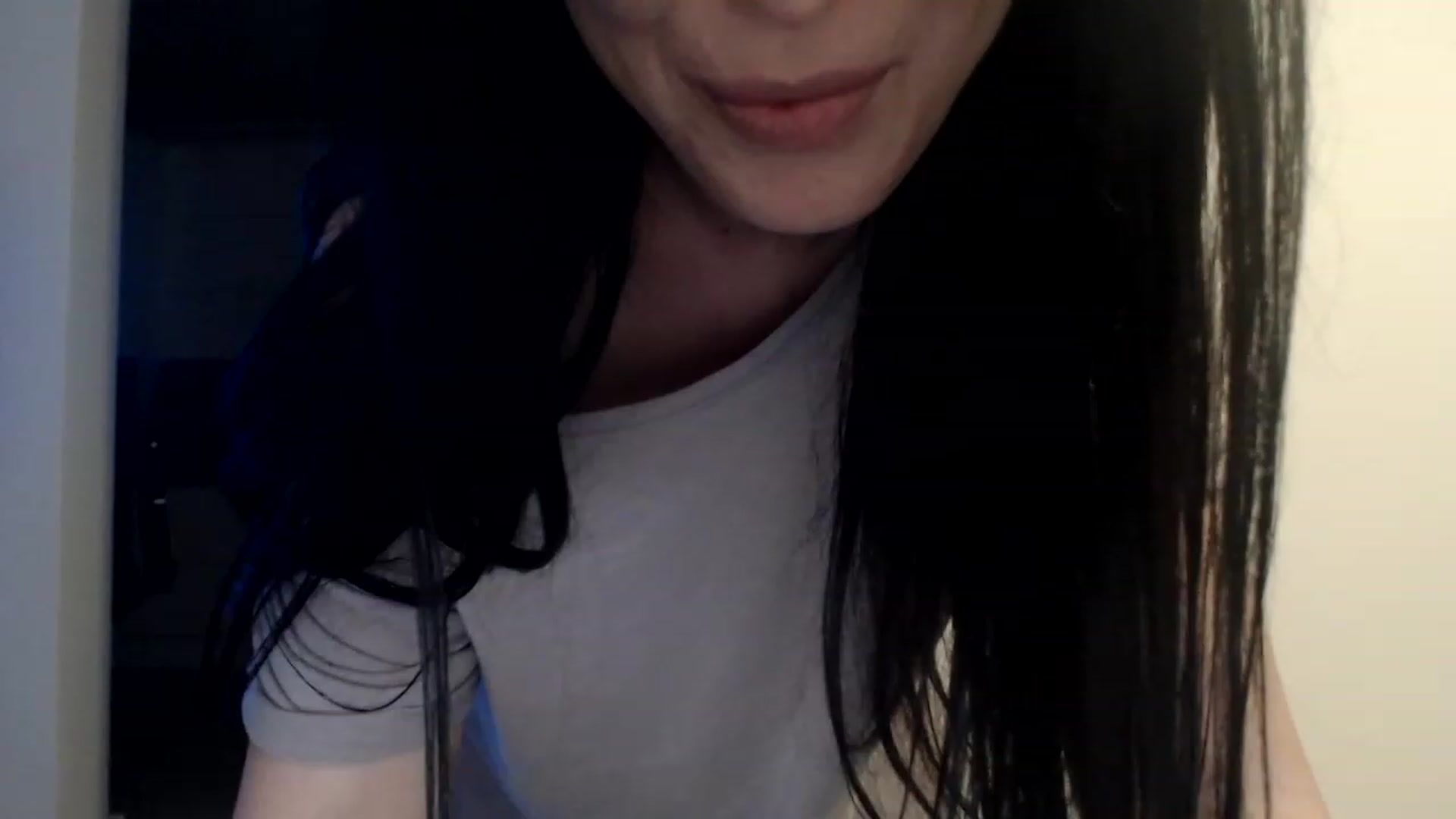 Gallery image thumbnail from Alexys23's myfreecams stream on, 12/27/2022, 06:16 image 12 of 20