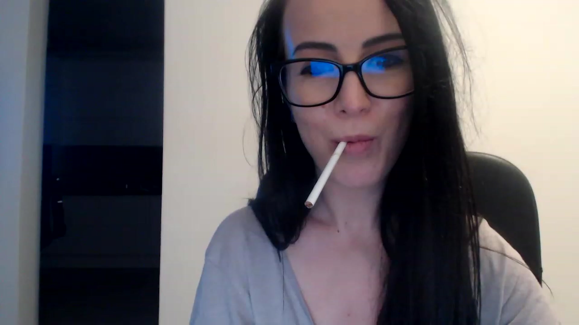 Gallery image thumbnail from Alexys23's myfreecams stream on, 12/27/2022, 06:16 image 13 of 20