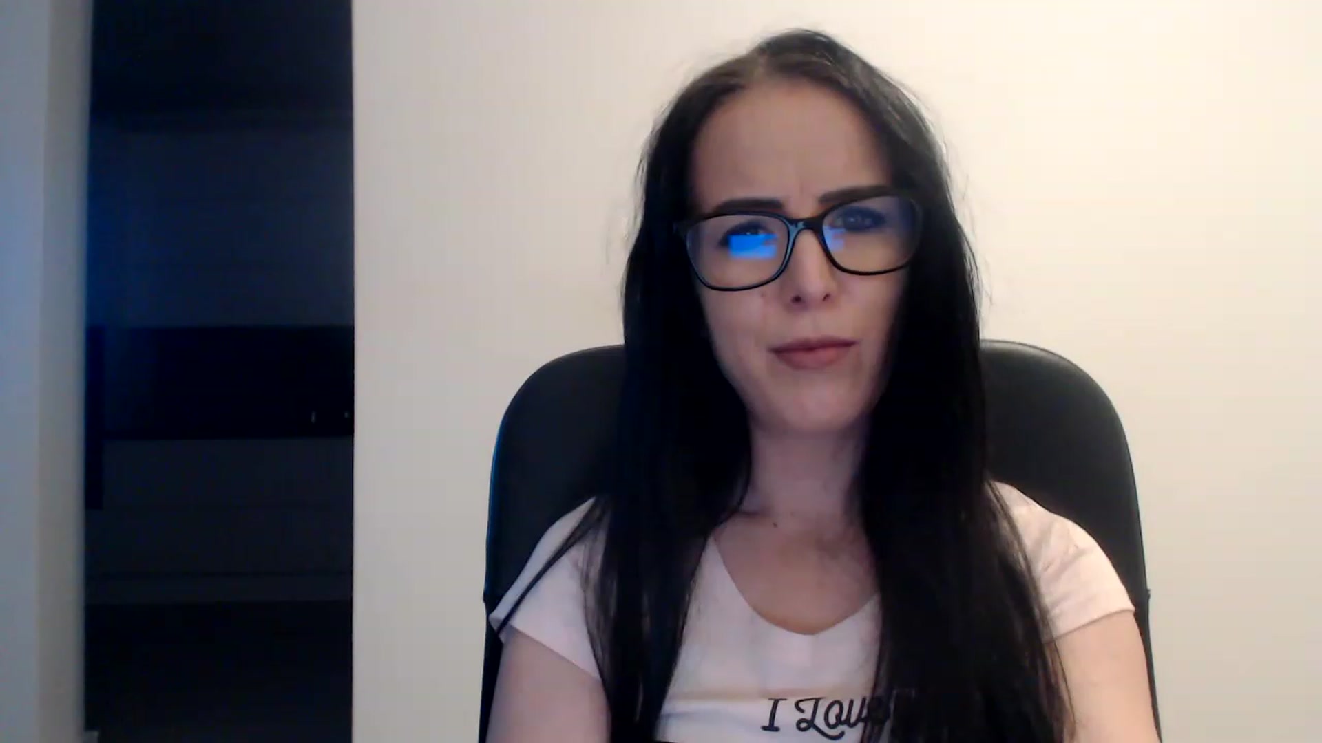 Gallery image thumbnail from Alexys23's myfreecams stream on, 01/14/2023, 02:47 image 17 of 20