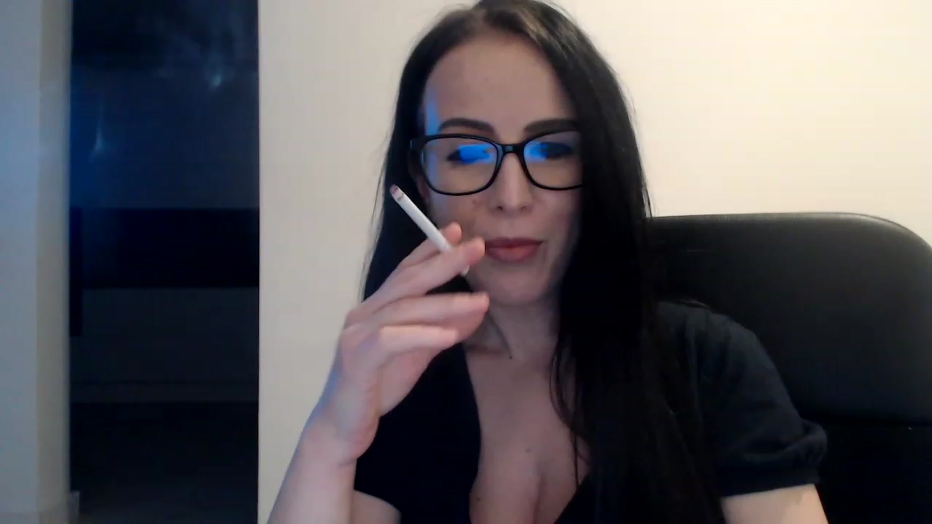 Gallery image thumbnail from Alexys23's myfreecams stream on, 01/15/2023, 05:42 image 18 of 20