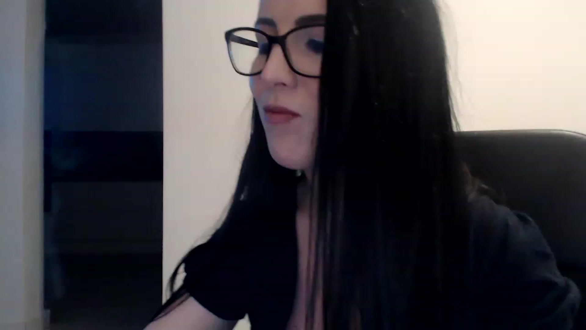 Gallery image thumbnail from Alexys23's myfreecams stream on, 01/15/2023, 05:42 image 20 of 20