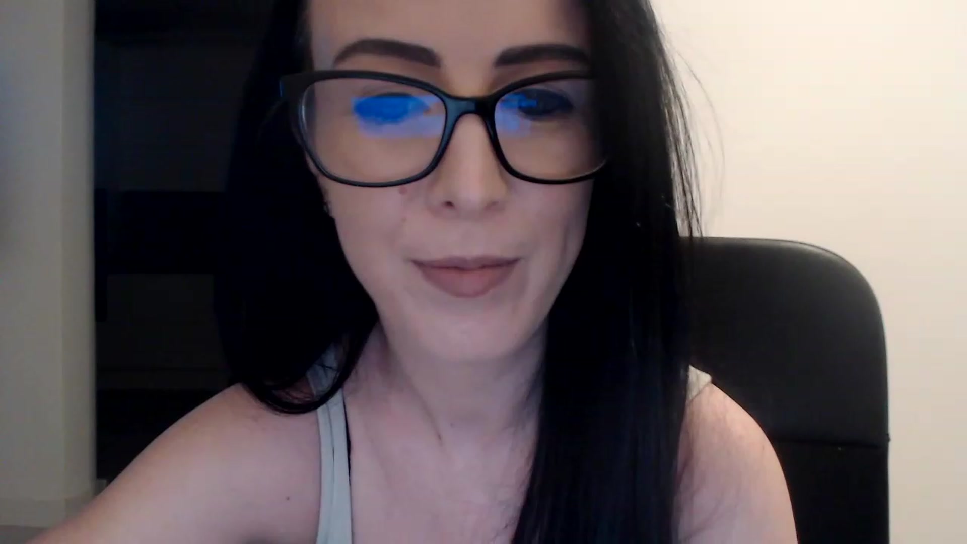 Gallery image thumbnail from Alexys23's myfreecams stream on, 01/30/2023, 03:02 image 12 of 20