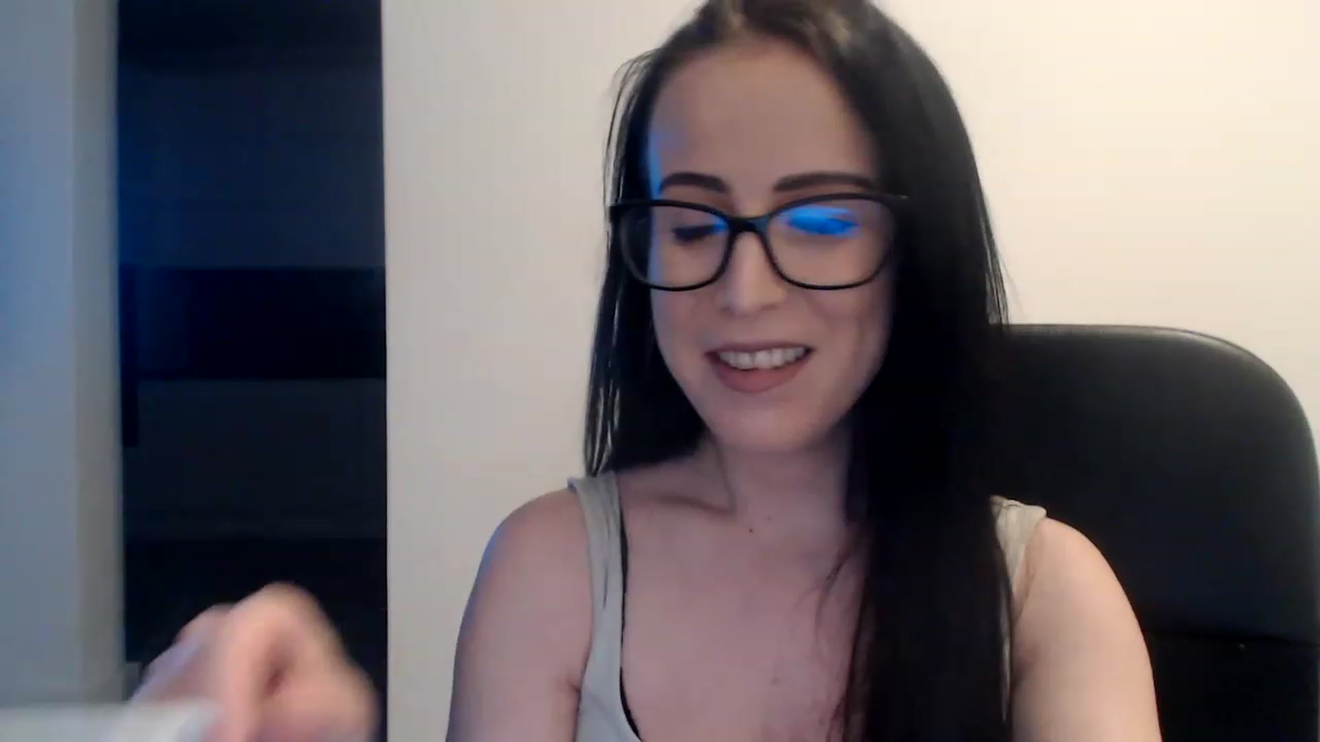 Gallery image thumbnail from Alexys23's myfreecams stream on, 01/30/2023, 03:02 image 19 of 20