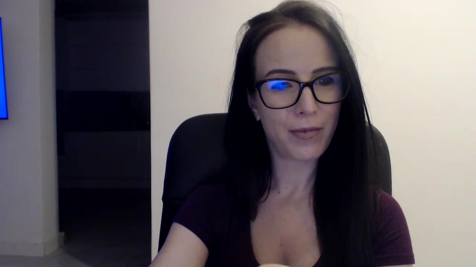 Gallery image thumbnail from Alexys23's myfreecams stream on, 01/31/2023, 02:57 image 14 of 20