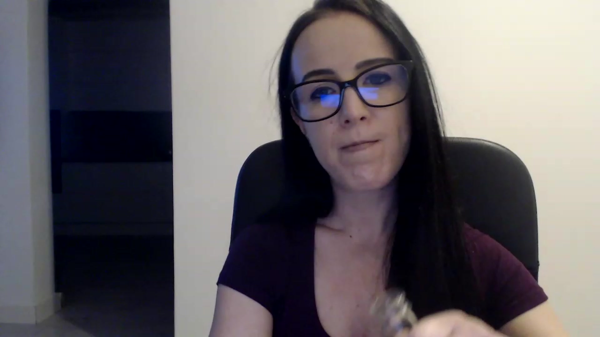 Gallery image thumbnail from Alexys23's myfreecams stream on, 01/31/2023, 03:40 image 5 of 20