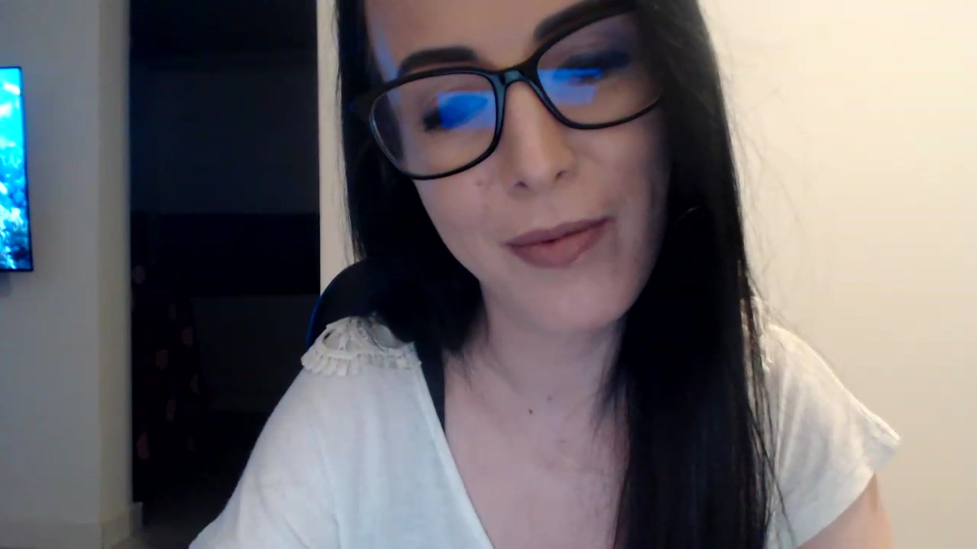 Gallery image thumbnail from Alexys23's myfreecams stream on, 02/10/2023, 02:30 image 12 of 20