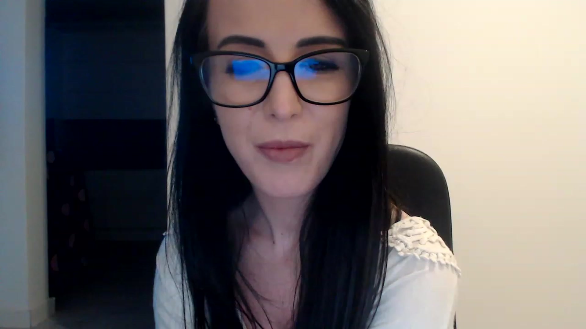 Gallery image thumbnail from Alexys23's myfreecams stream on, 02/10/2023, 04:46 image 20 of 20