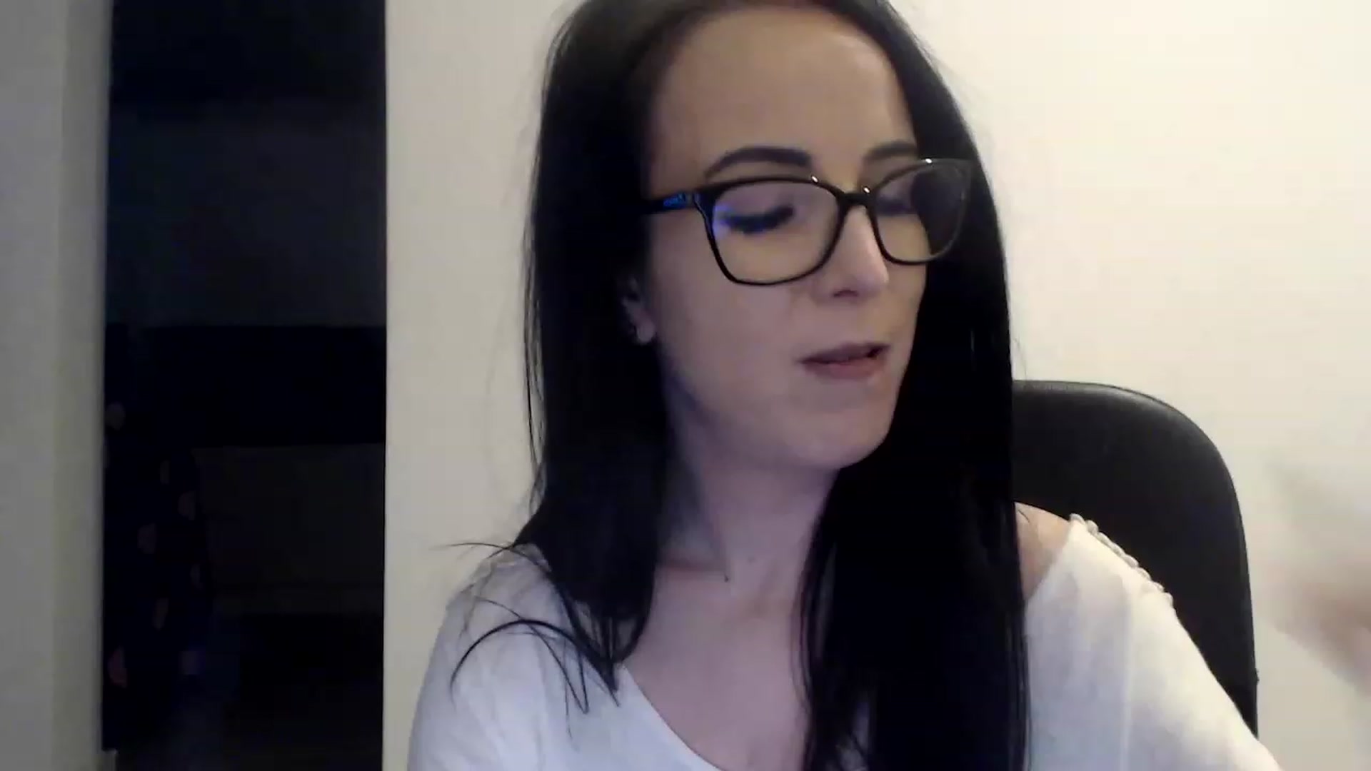 Gallery image thumbnail from Alexys23's myfreecams stream on, 02/10/2023, 04:46 image 6 of 20