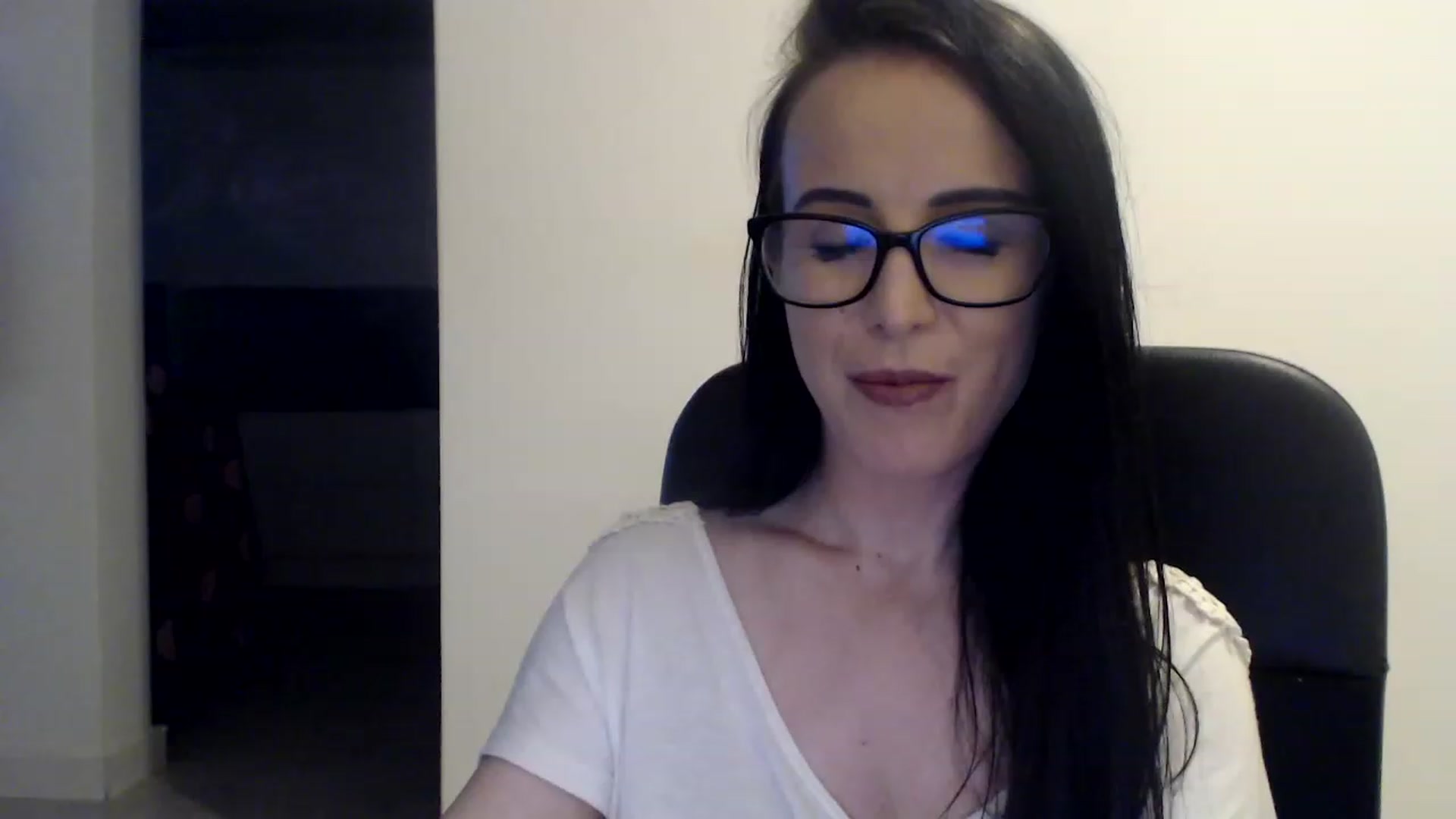Gallery image thumbnail from Alexys23's myfreecams stream on, 02/10/2023, 05:54 image 19 of 20