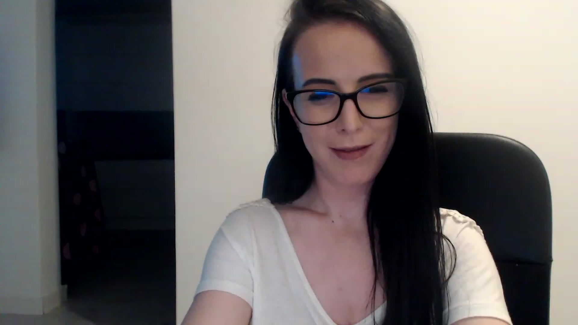 Gallery image thumbnail from Alexys23's myfreecams stream on, 02/10/2023, 05:54 image 18 of 20