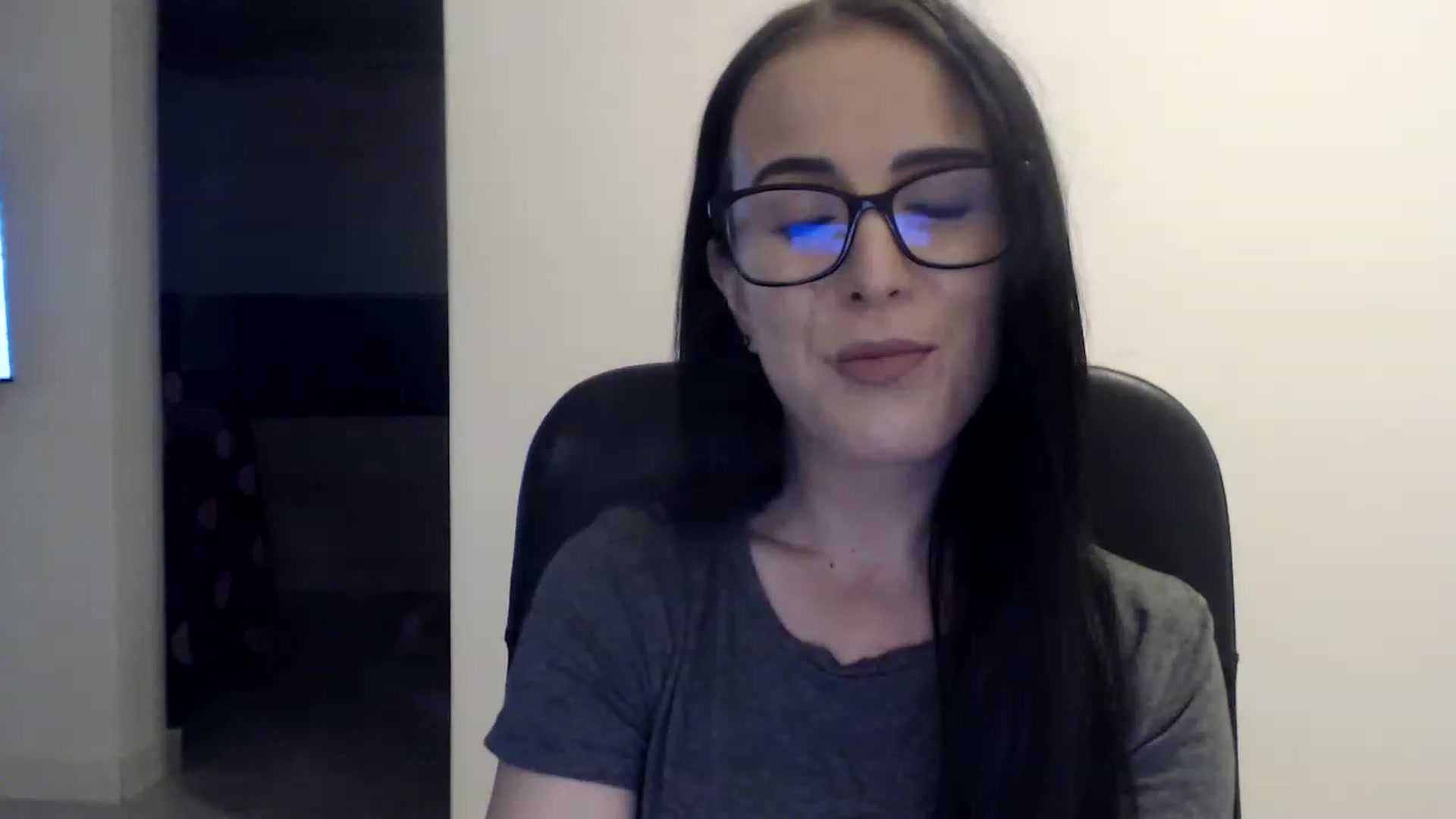 Gallery image thumbnail from Alexys23's myfreecams stream on, 02/11/2023, 02:57 image 18 of 20